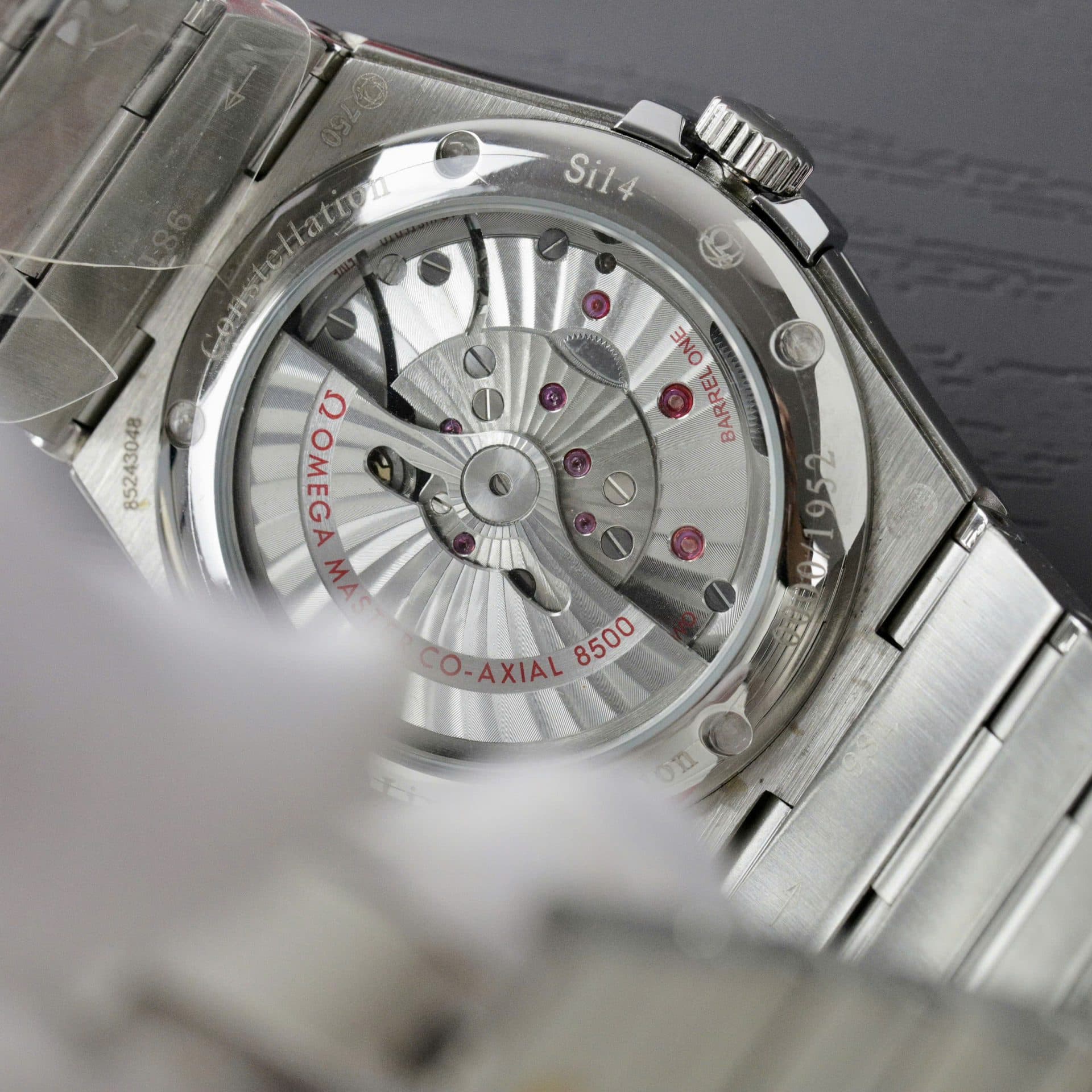 Dong-Ho-Omega-Constellation-Co-Axial-Fake-11-May-Co-Automatic-2
