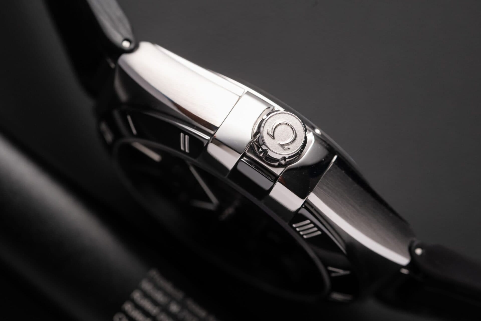 Dong-Ho-Omega-Constellation-Replica-11-Cao-Cap-Nhat-Nam-42mm-7-scaled-1