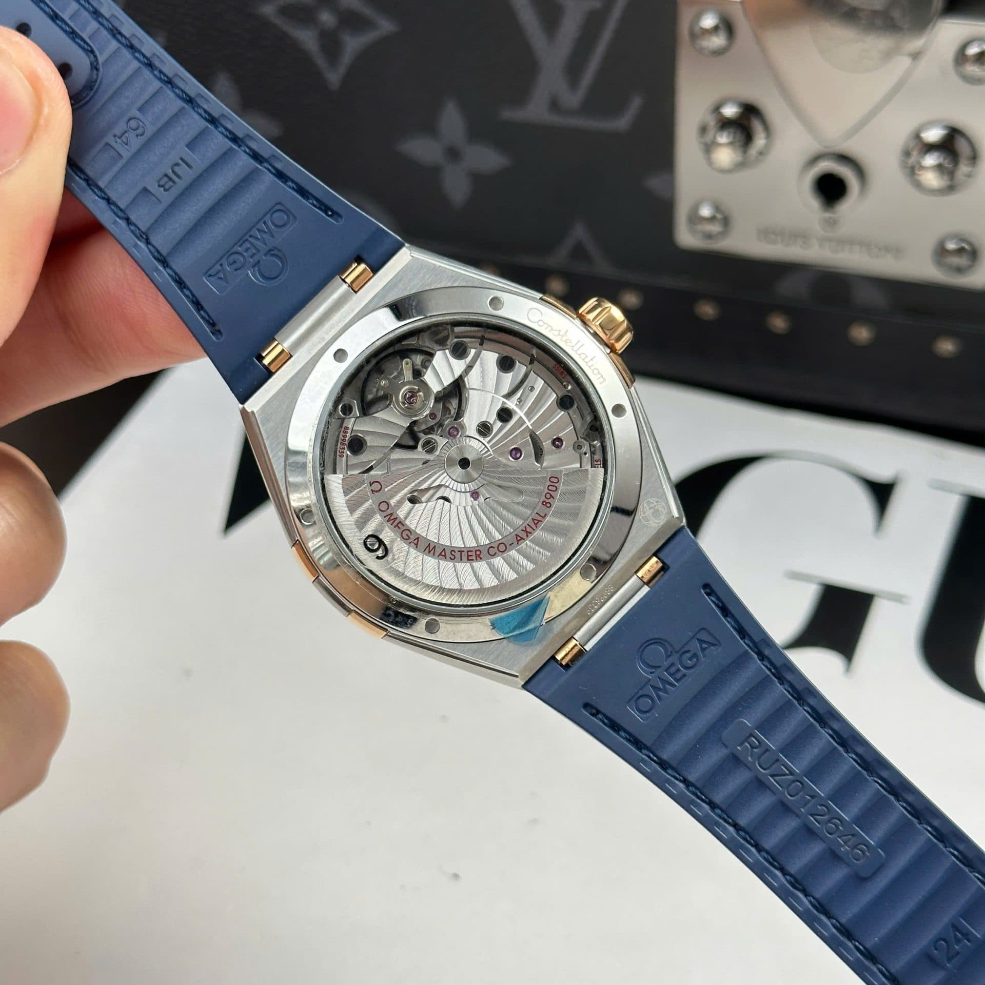Dong-Ho-Omega-Constellation-Replica-11-Vien-Gom-Xanh-Blue-Nha-May-VS-41mm-1-1