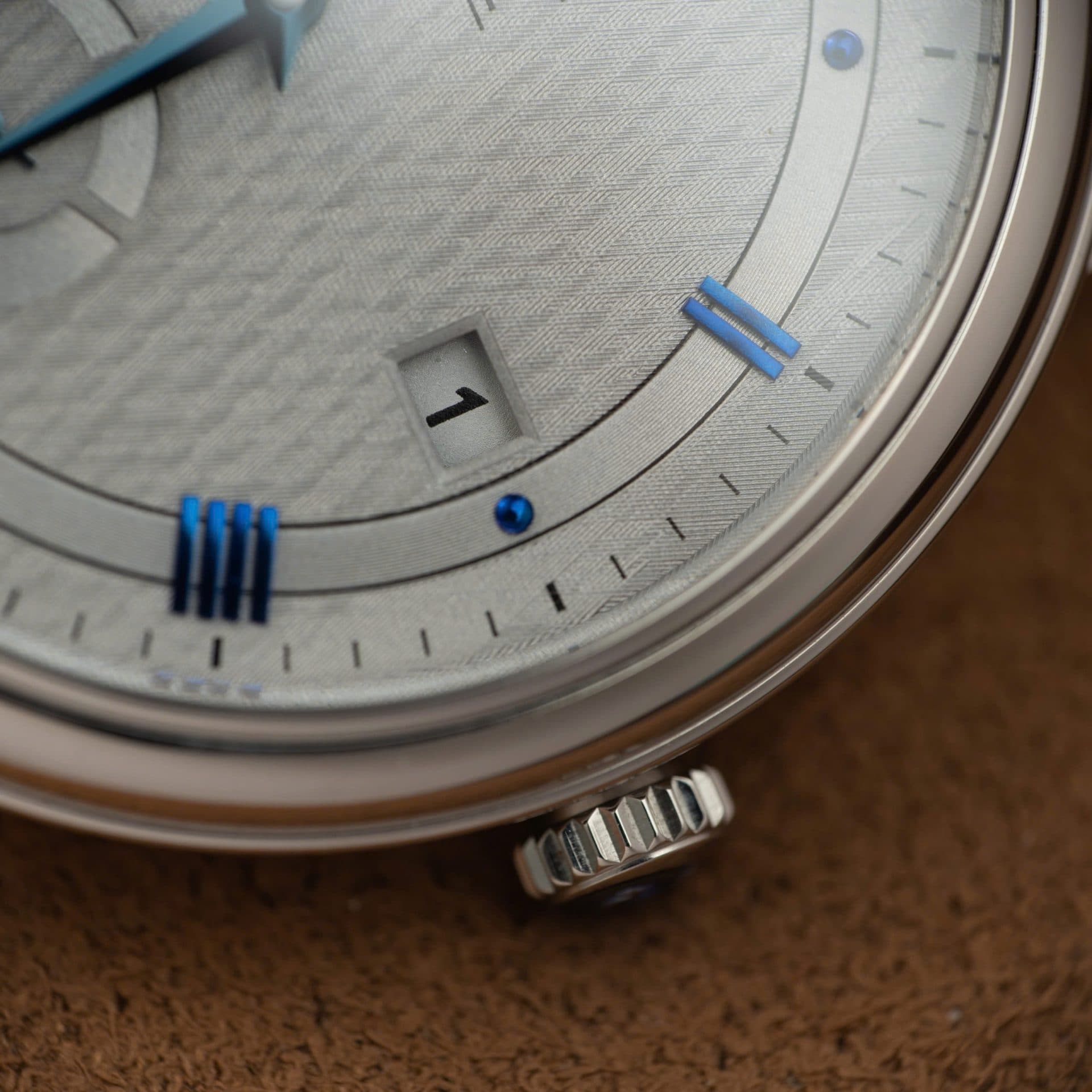 Dong-Ho-Omega-De-Ville-Prestige-Power-Reserve-Rep-1-1-Cao-Cap-Day-Da-Mau-Xanh-39-9-1