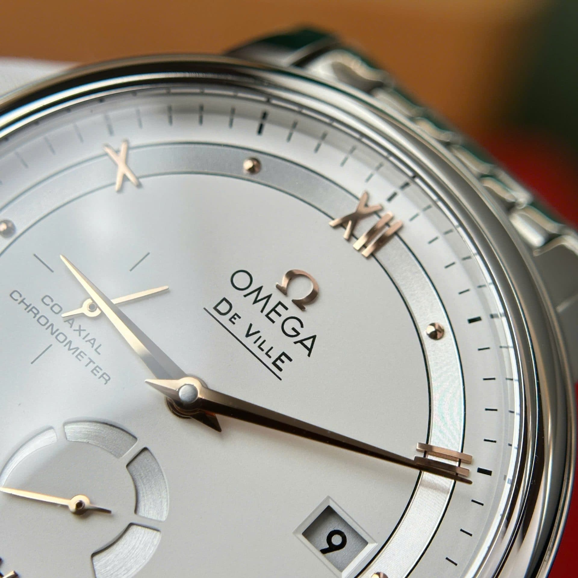 Dong-Ho-Omega-De-Ville-Prestige-Power-Reserve-Rep-11-Mat-Trang-Day-Kim-Loai-39-8-1