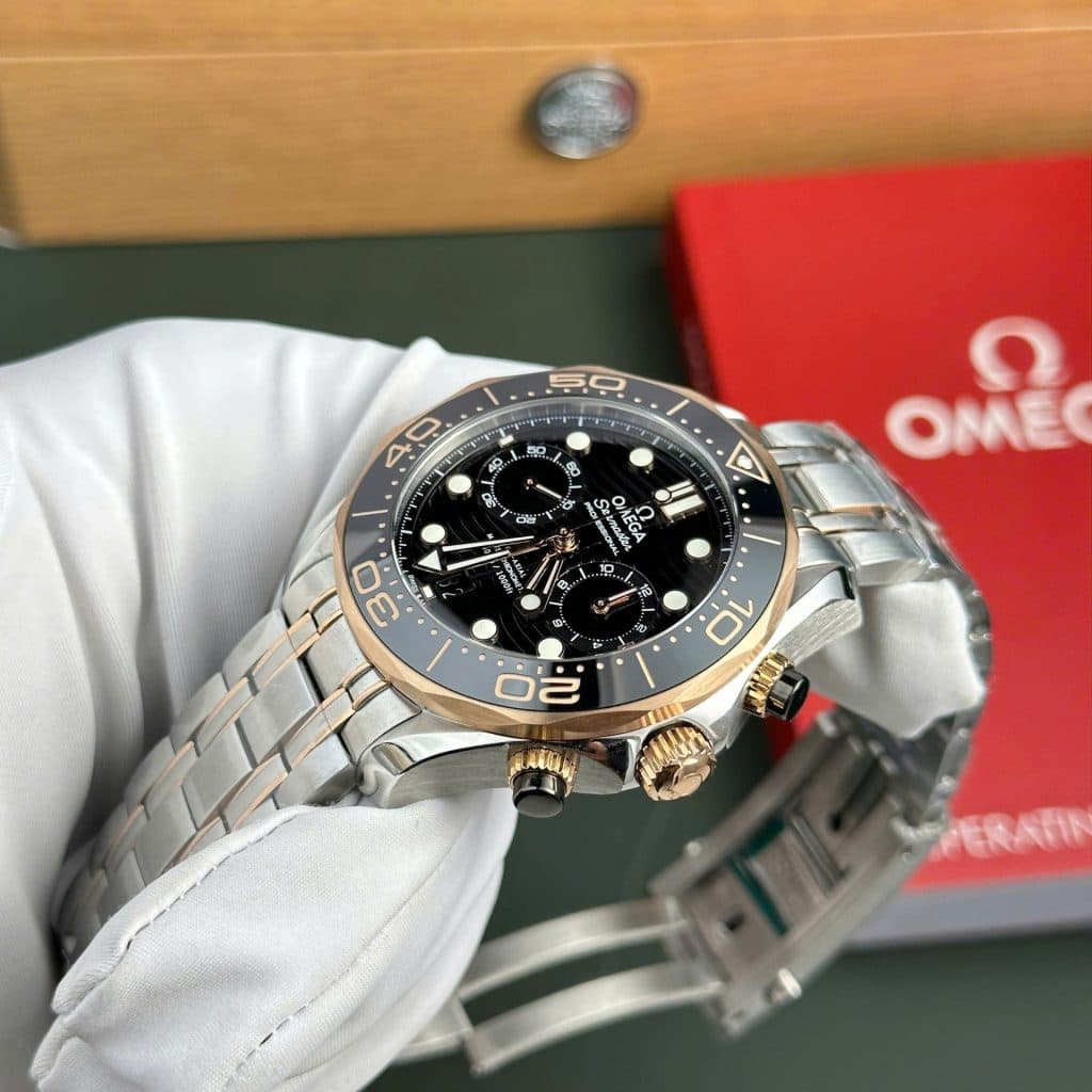 Dong-Ho-Omega-Rep-11-Seamaster-Diver-300M-Chronograph-Demi-Vang-Hong-Mat-Den-N1-44mm-7-1