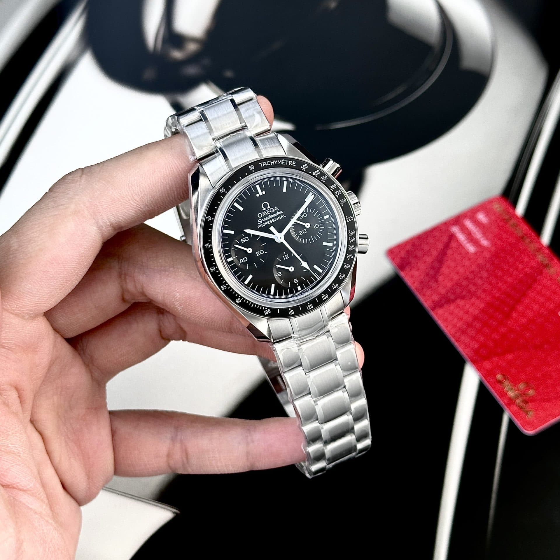 Dong-Ho-Omega-Rep-11-Speedmaster-Moonwatch-Nam-Day-Thep-42mm-1-1