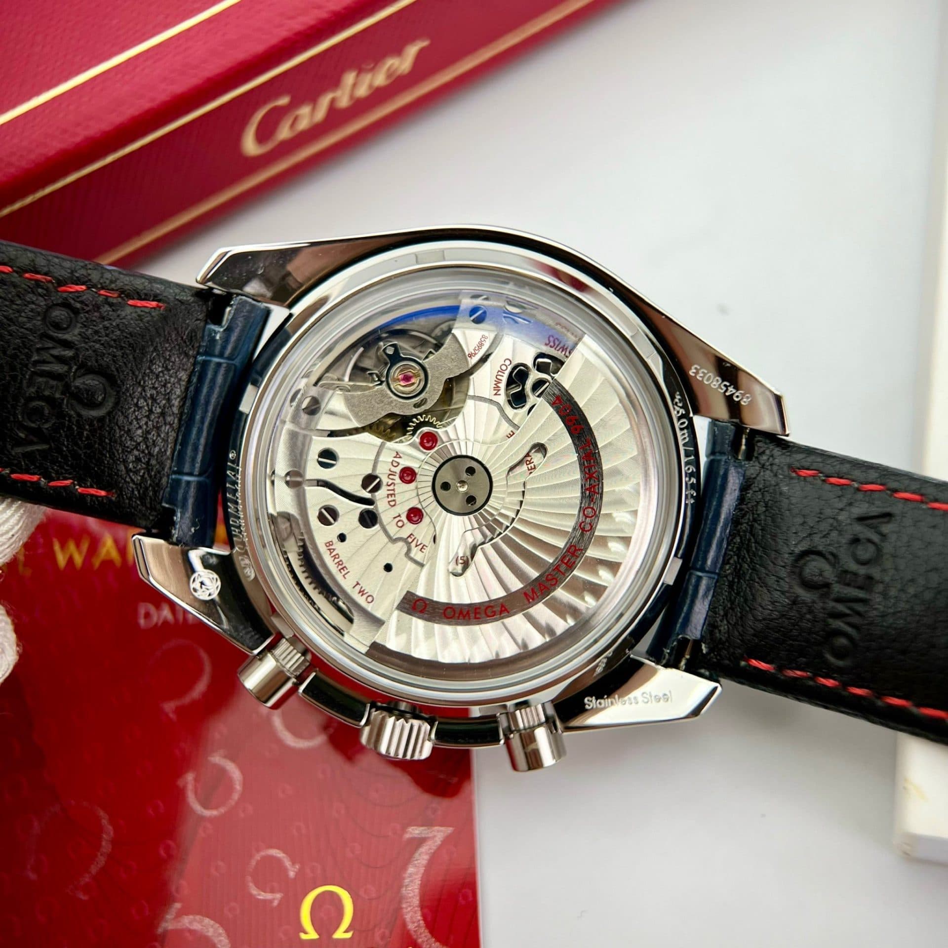 Dong-Ho-Omega-Replica-11-Speedmaster-Co-Axial-Moonphase-Mau-Xanh-Duong-44mm-8-1