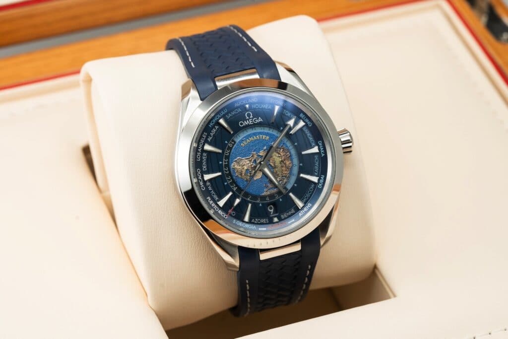 Dong-Ho-Omega-Seamaster-Aqua-Terra-Ban-Do-Day-Cao-Su-8-1