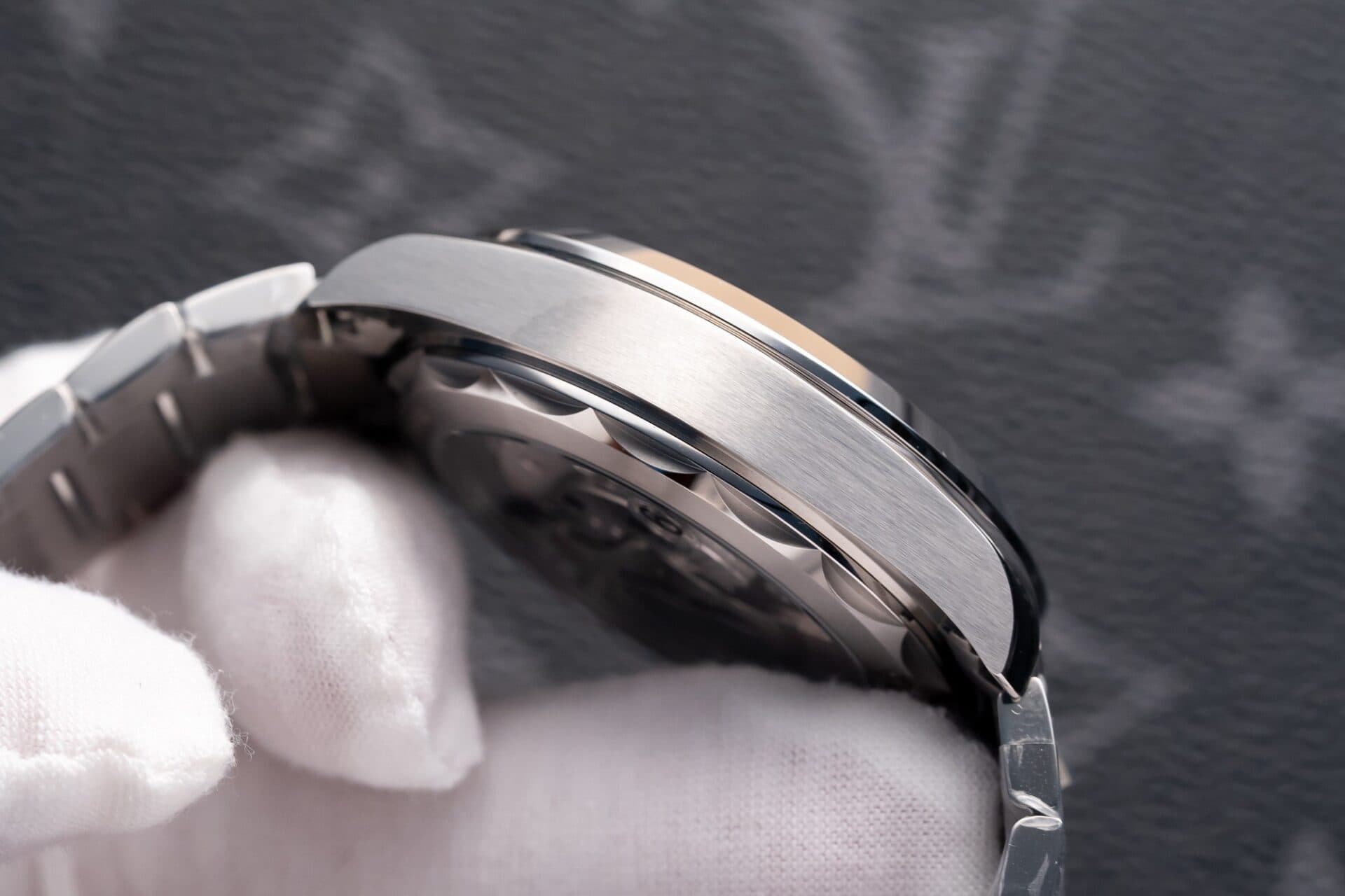 Dong-Ho-Omega-Seamaster-Aqua-Terra-Ban-Do-Replica-11-VSF-43mm-6-1