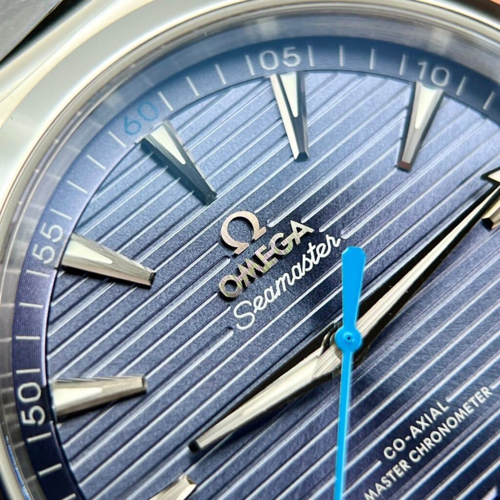 Dong-Ho-Omega-Seamaster-Aqua-Terra-Che-Tac-Mat-Xanh-VSF-41mm-6-1