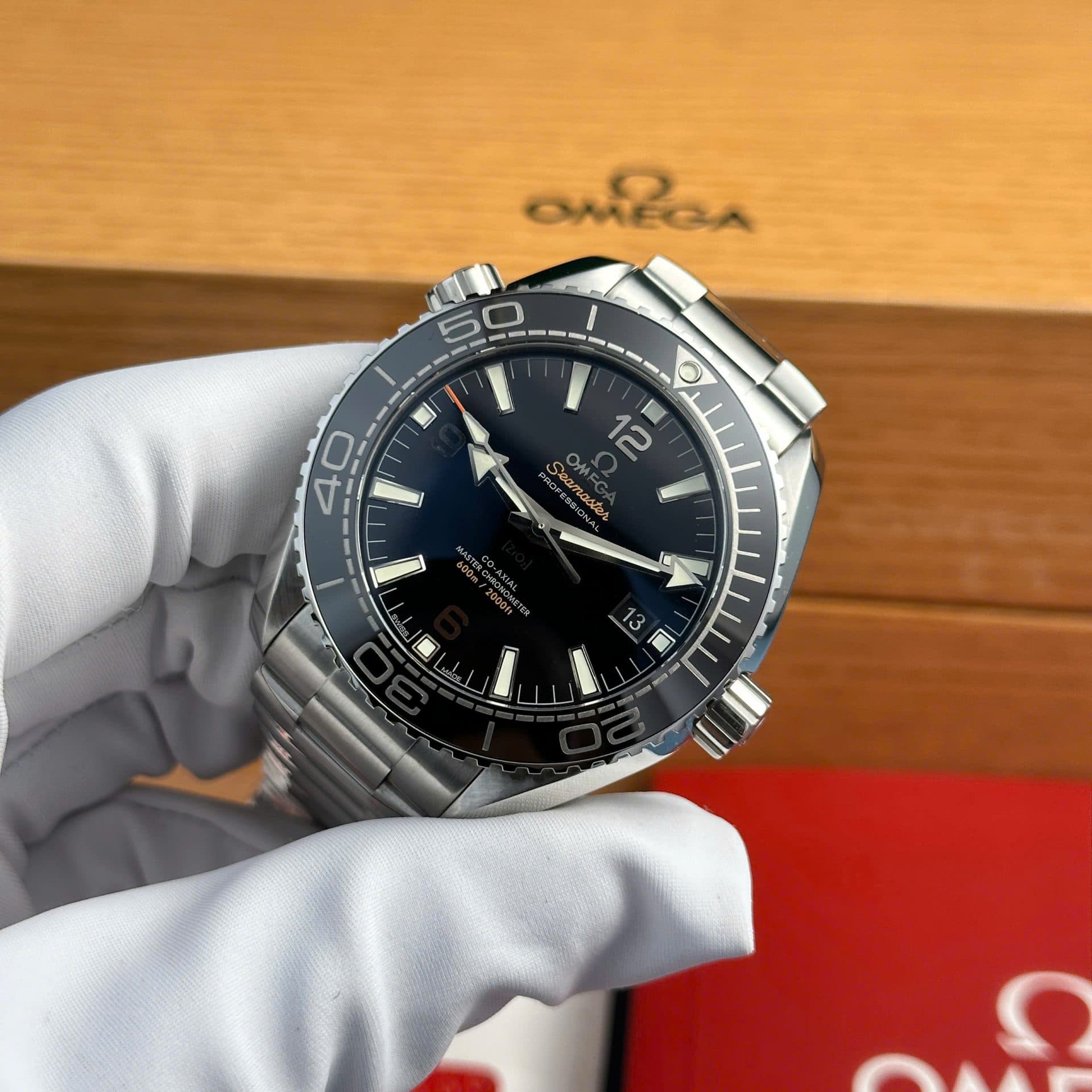 Dong-Ho-Omega-Seamaster-Planet-Ocean-600M-Replica-11-Day-Kim-Loai-VSF-43-2-1