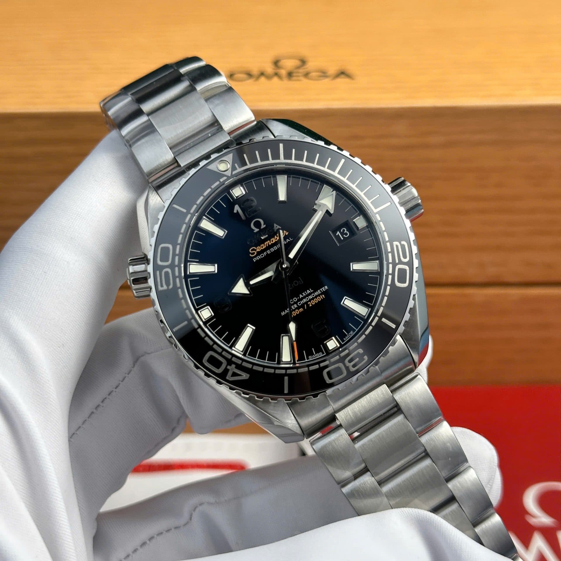 Dong-Ho-Omega-Seamaster-Planet-Ocean-600M-Replica-11-Day-Kim-Loai-VSF-43-3-1