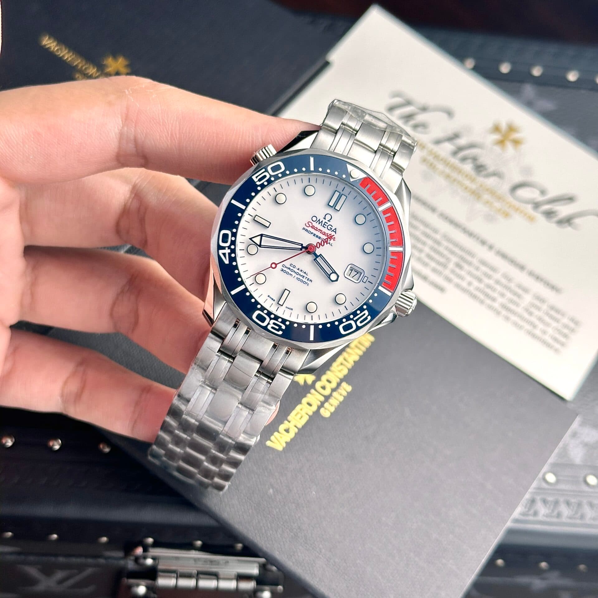 Dong-Ho-Omega-Seamaster-Profesional-007-Replica-11-Nha-May-VS-4-1