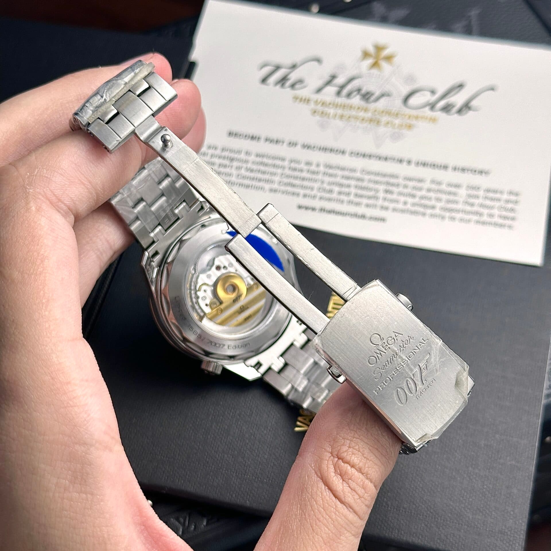 Dong-Ho-Omega-Seamaster-Profesional-007-Replica-11-Nha-May-VS-8-1