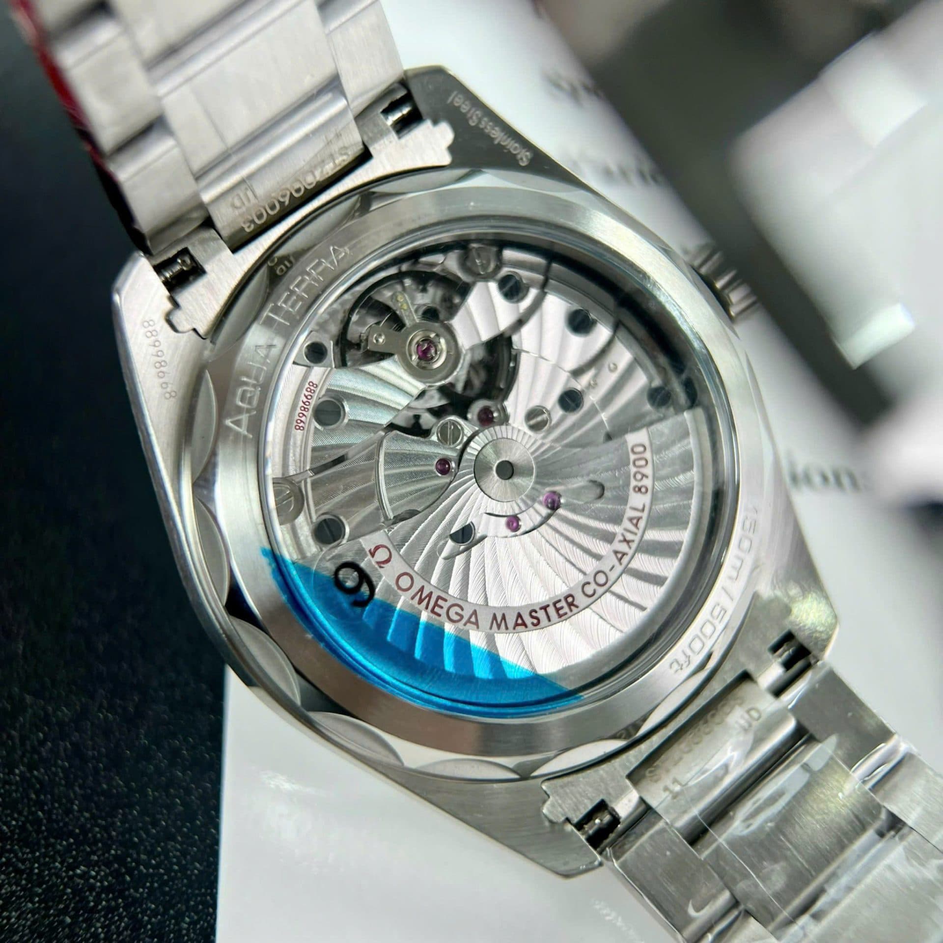 Dong-Ho-Omega-Seamaster-Replica-Cap-Mat-Trang-Nha-May-VS-40mm-8-1