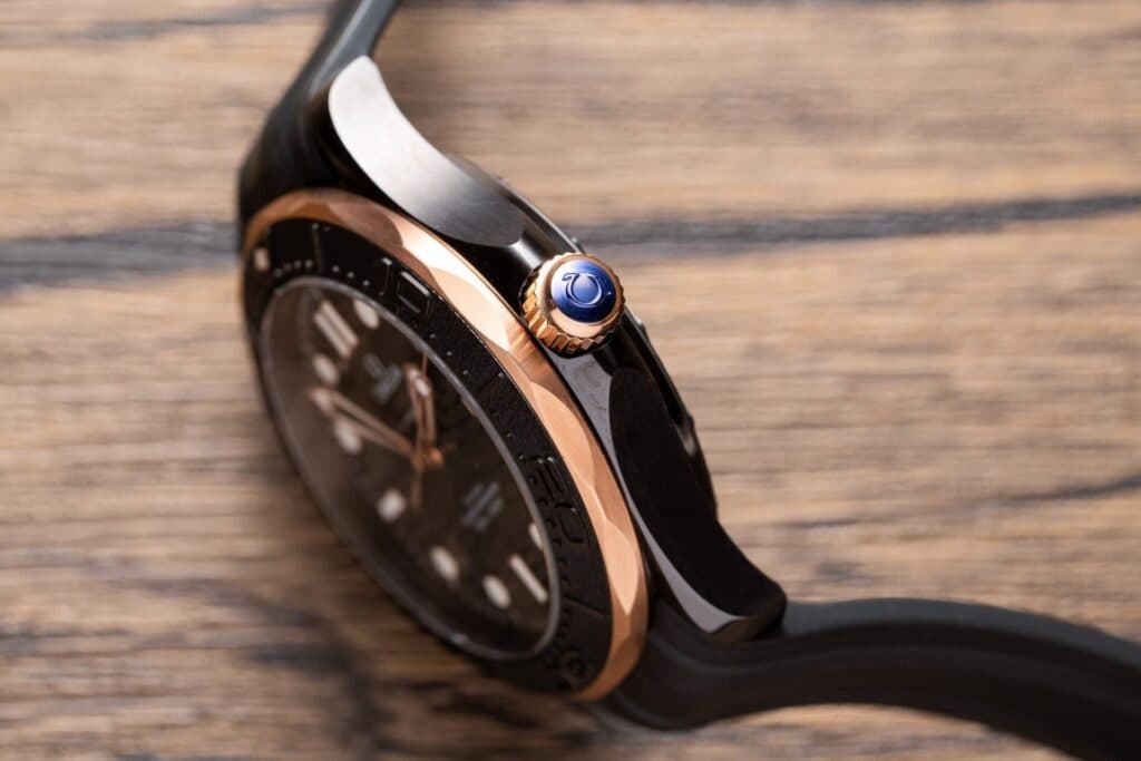 Dong-Ho-Omega-Seamaster-Vo-Gom-Mau-Demi-Day-Cao-Su-VS-Factory-42mm-3-1
