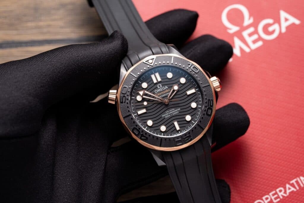 Dong-Ho-Omega-Seamaster-Vo-Gom-Mau-Demi-Day-Cao-Su-VS-Factory-42mm-8-1