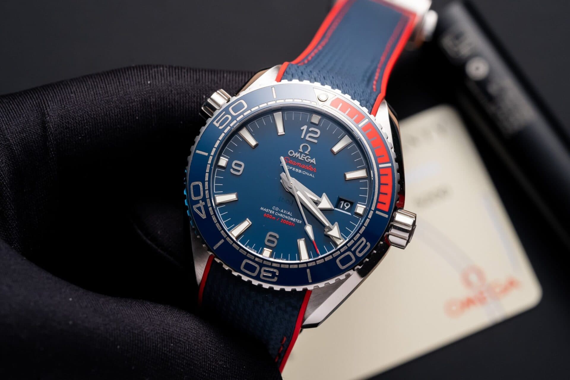Dong-Ho-Omega-Specialities-Pyeongchang-2018-Limited-Replica-11-43-5-scaled-1