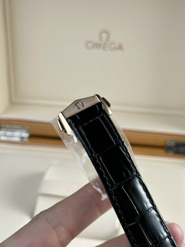 Dong-Ho-Omega-SpeedMaster-MoonWatch-Che-Tac-Mat-Den-Nha-May-RM-44mm-2-1