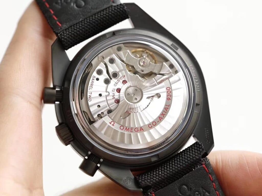Dong-Ho-Omega-Speedmaster-Replica-11-Mau-Den-Vo-Gom-OM-44mm-3-1