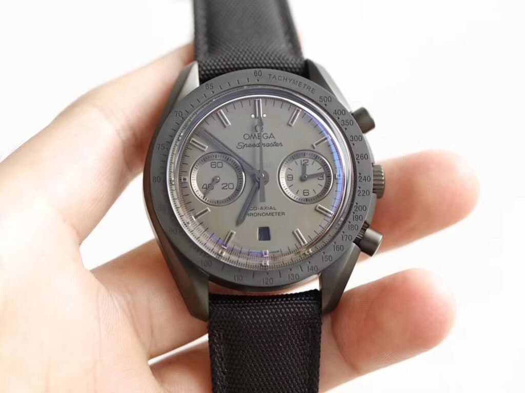 Dong-Ho-Omega-Speedmaster-Replica-11-Mau-Den-Vo-Gom-OM-44mm-8-1