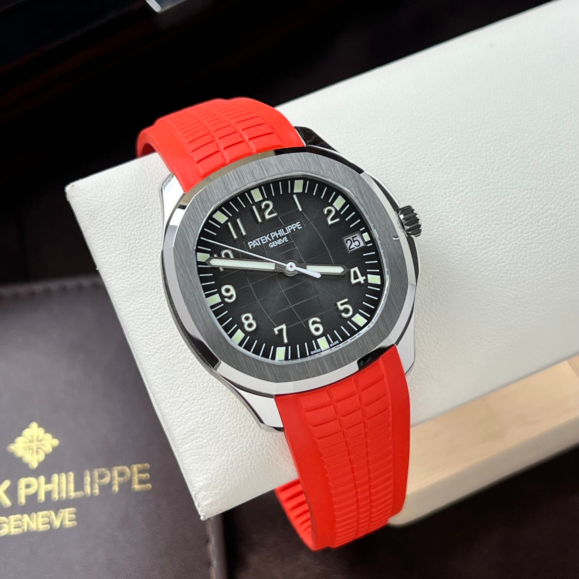 Dong-Ho-Patek-Philippe-5167A-Replica-11-3K-Factory-Day-Do-40mm-6-scaled-1