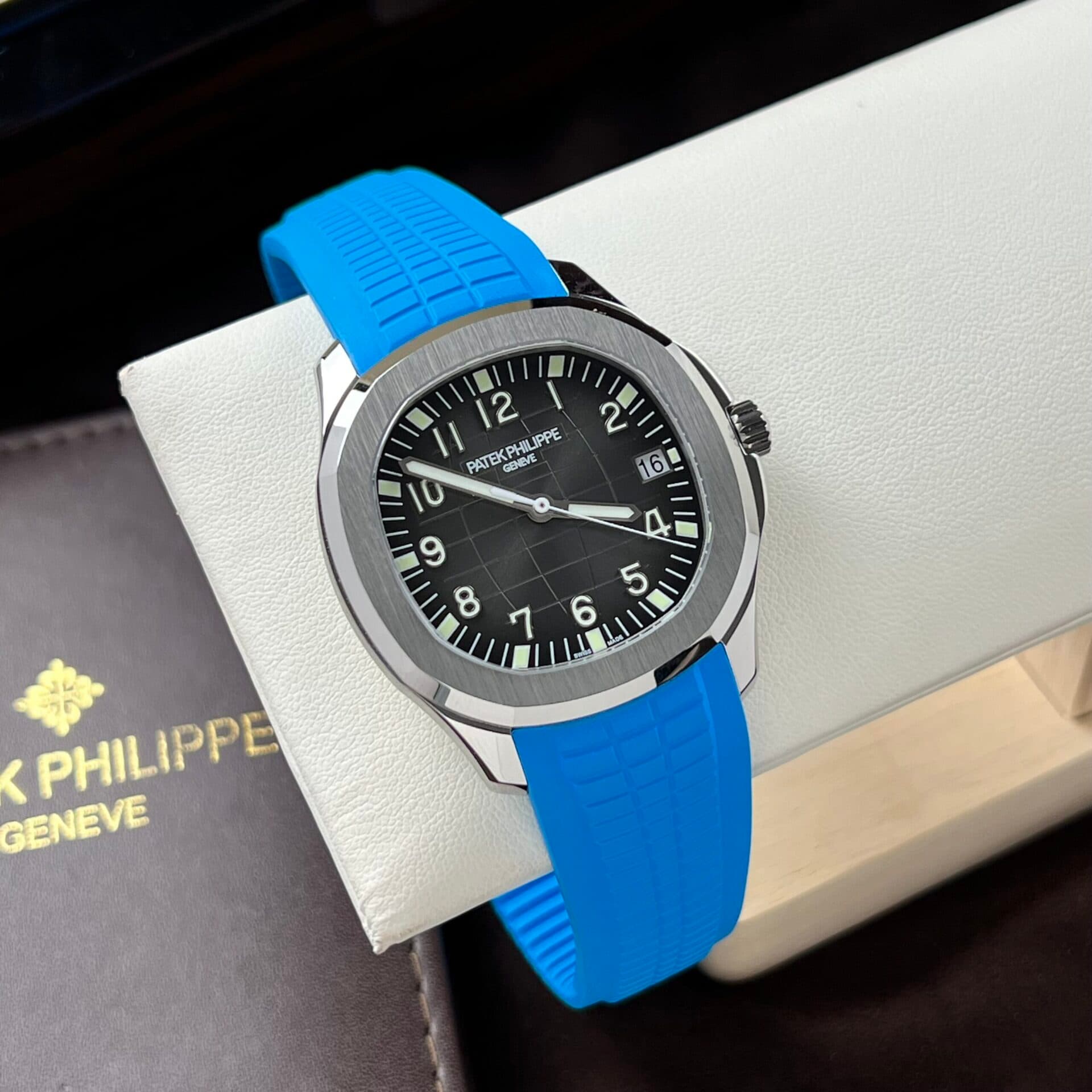 Dong-Ho-Patek-Philippe-5167A-Replica-11-3K-Factory-Day-Xanh-40mm-5-scaled-1