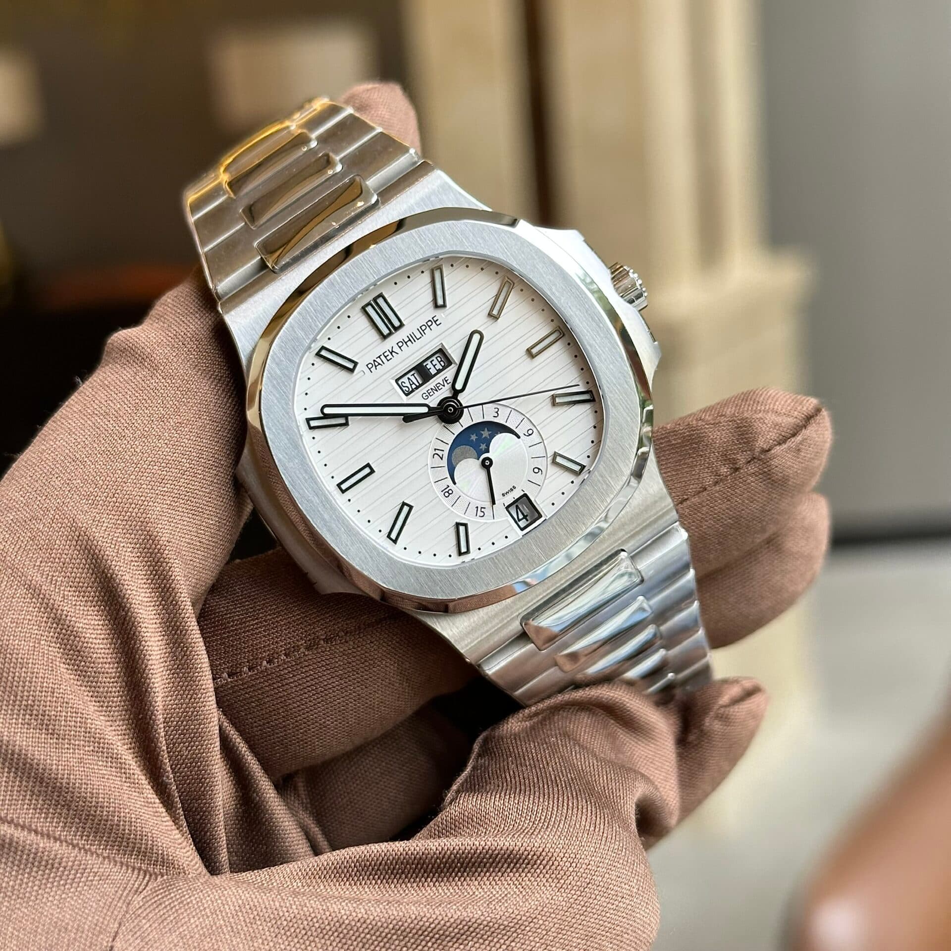 Dong-Ho-Patek-Philippe-5726-Mat-So-Trang-Replica-11-PPF-4-1