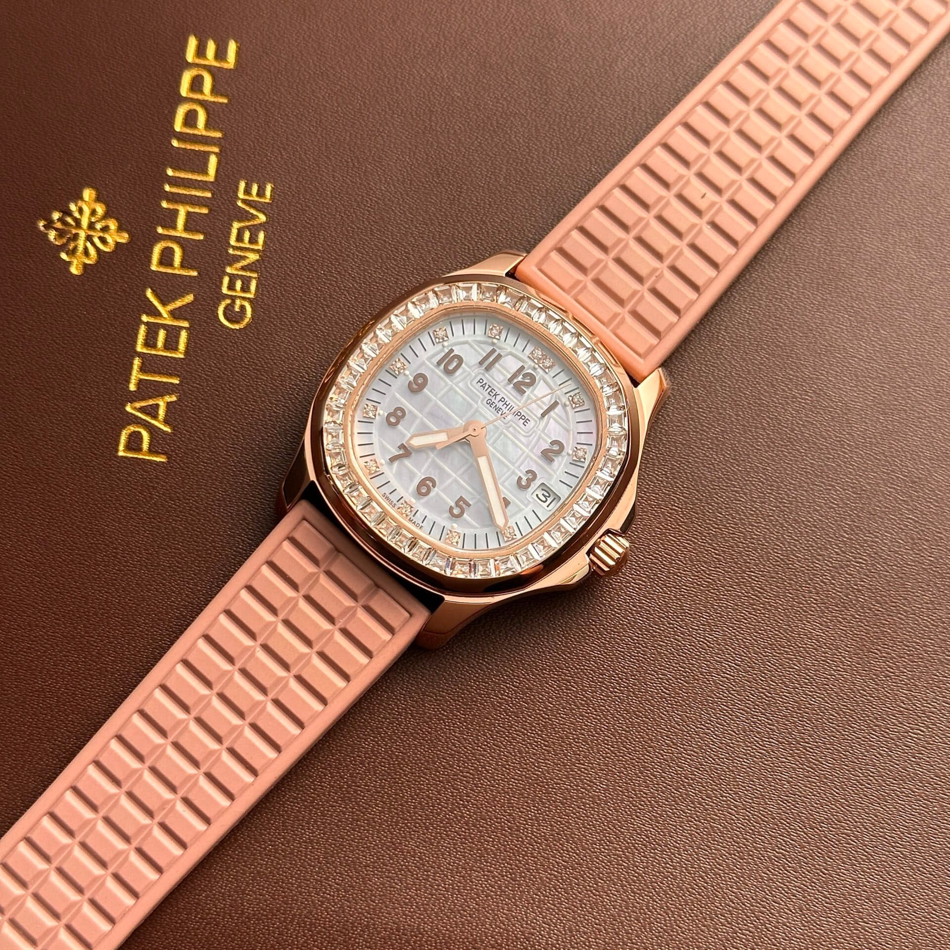 Dong-Ho-Patek-Philippe-Aquanaut-5072R-Day-Hong-Mat-Kham-Trai-6-1