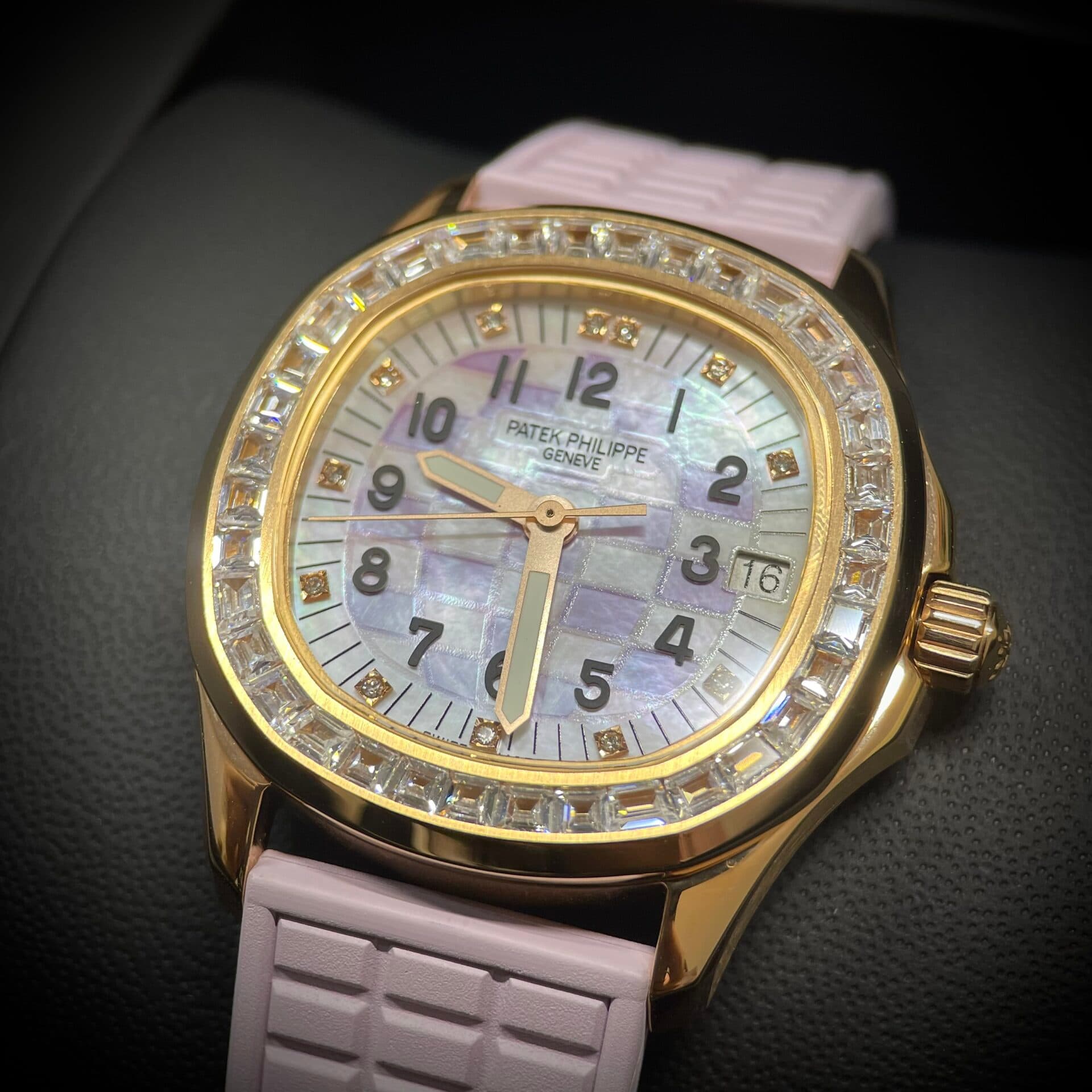 Dong-Ho-Patek-Philippe-Aquanaut-5072R-Nu-Mau-Hong-PPF-4-1