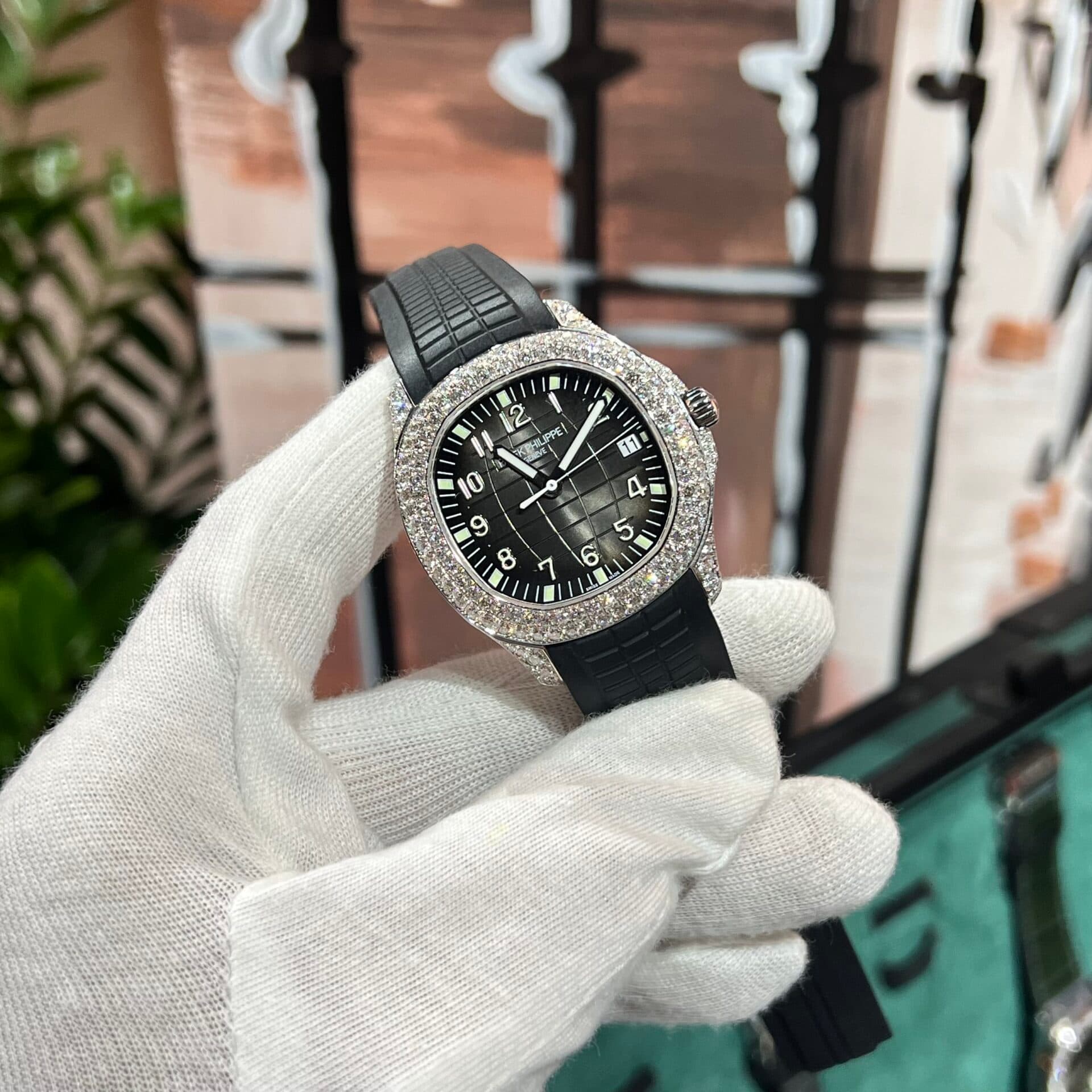 Dong-Ho-Patek-Philippe-Aquanaut-5167-Che-Tac-Kim-Cuong-Tu-Nhien-40mm-8-1