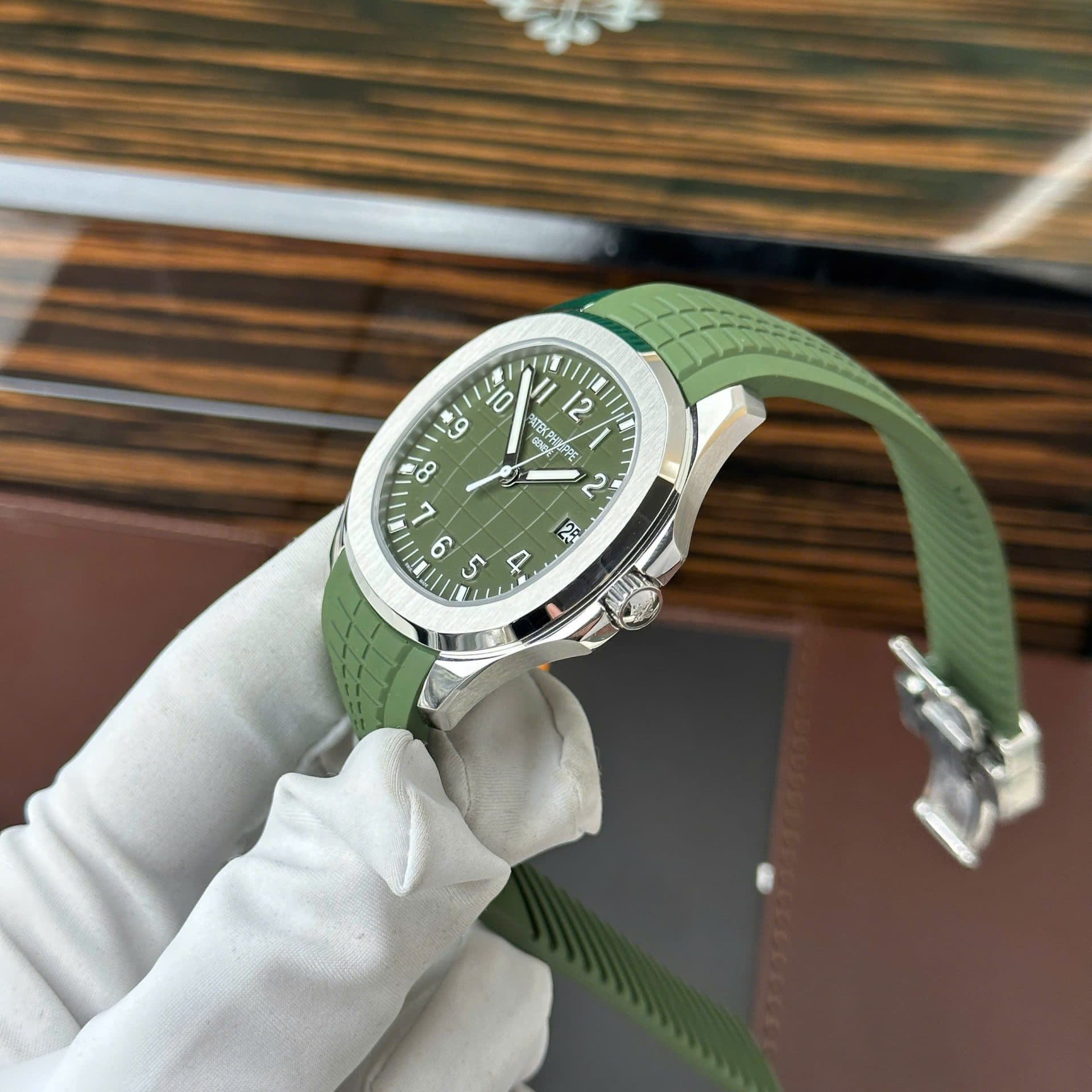 Dong-Ho-Patek-Philippe-Aquanaut-5168G-Che-Tac-Tinh-Chinh-Mat-So-Kim-May-Moc-Chuan-Auth-42-8-1