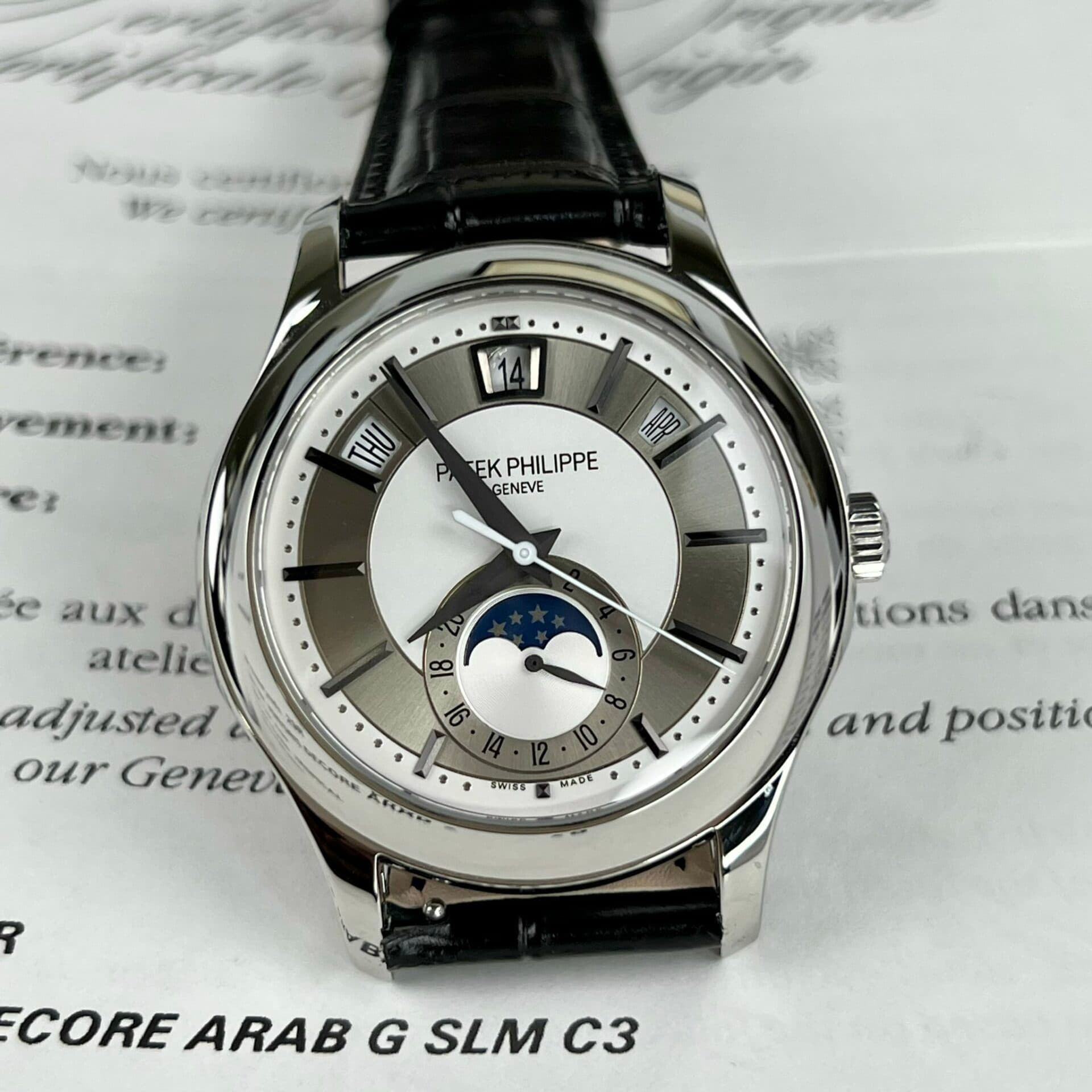 Dong-Ho-Patek-Philippe-Complications-5205G-Replica-Cao-Cap-40mm-2-1