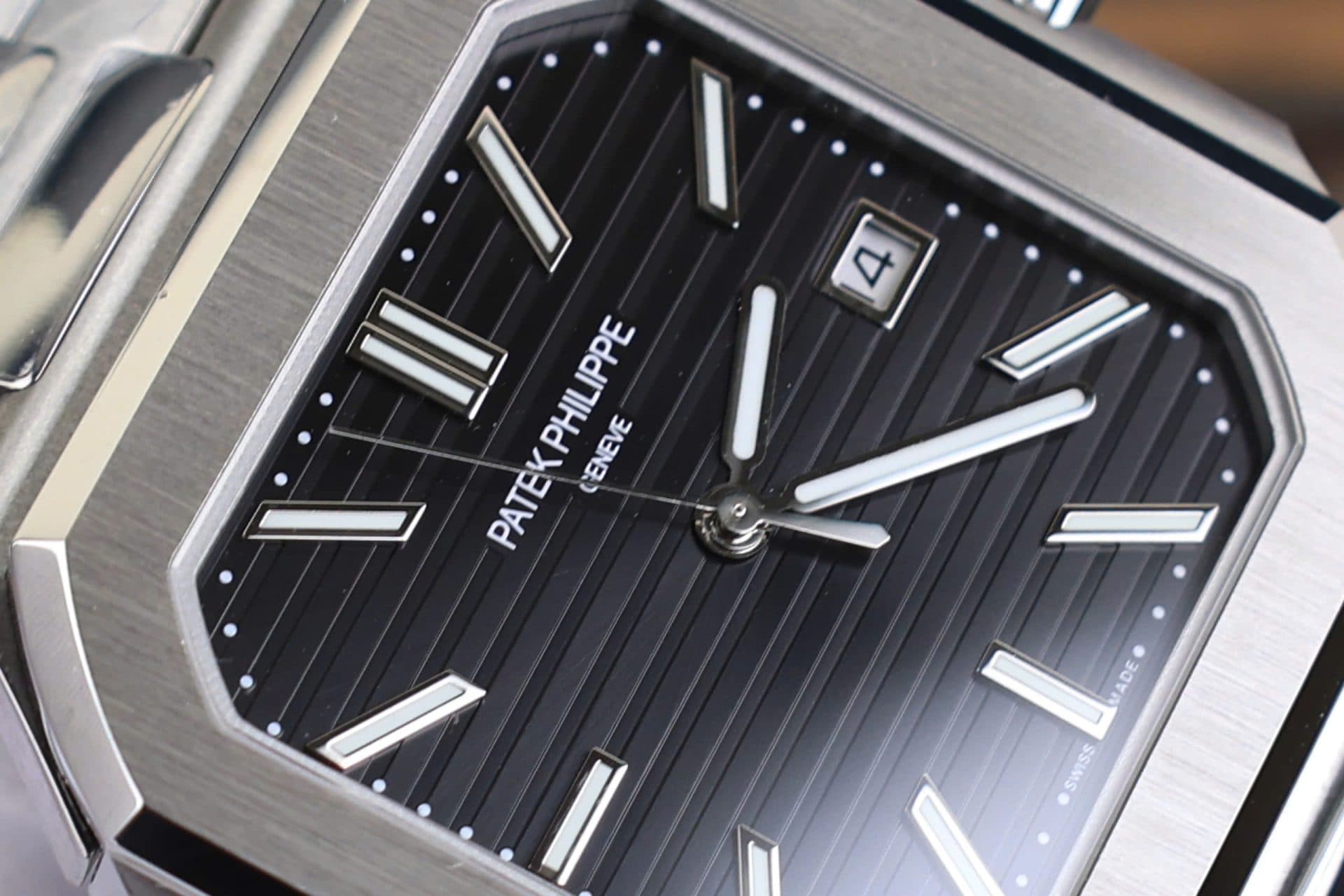 Dong-Ho-Patek-Philippe-Cubitus-5821-Mat-Den-Replica-Nha-May-TW-45mm-2-1