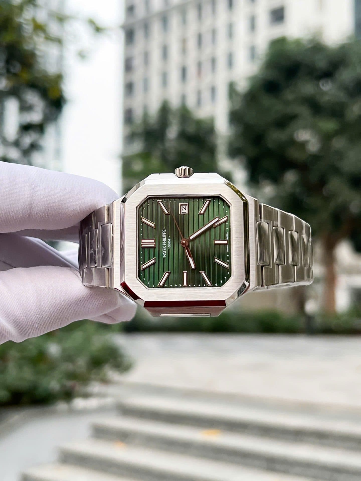 Dong-Ho-Patek-Philippe-Cubitus-5821-Mat-Xanh-Green-Rep-11-Cao-Cap-43mm-12-1