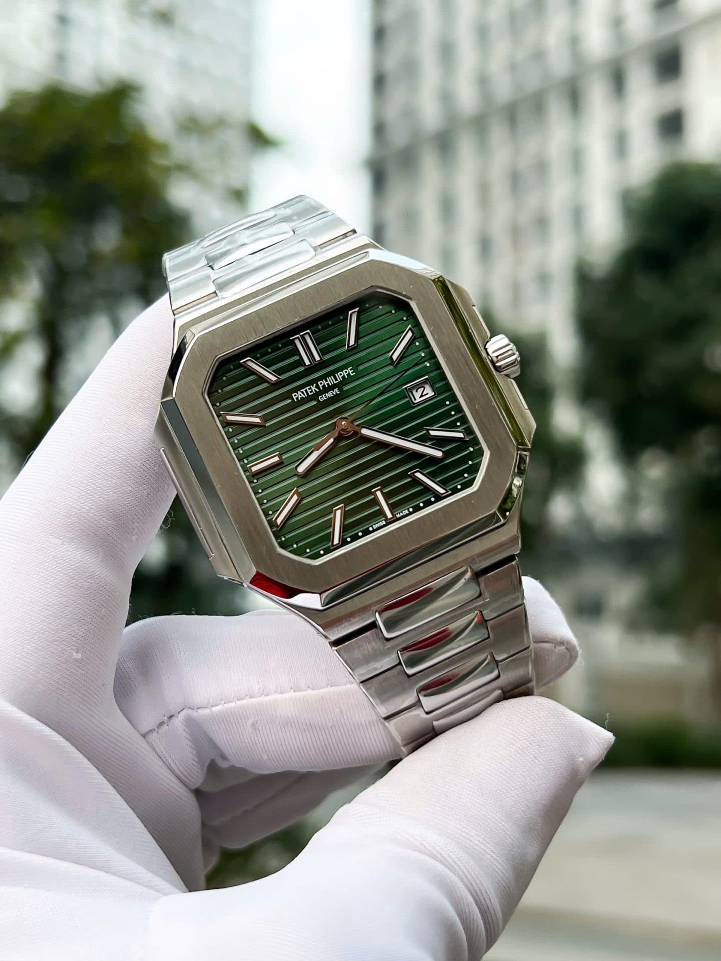 Dong-Ho-Patek-Philippe-Cubitus-5821-Mat-Xanh-Green-Rep-11-Cao-Cap-43mm-6-1