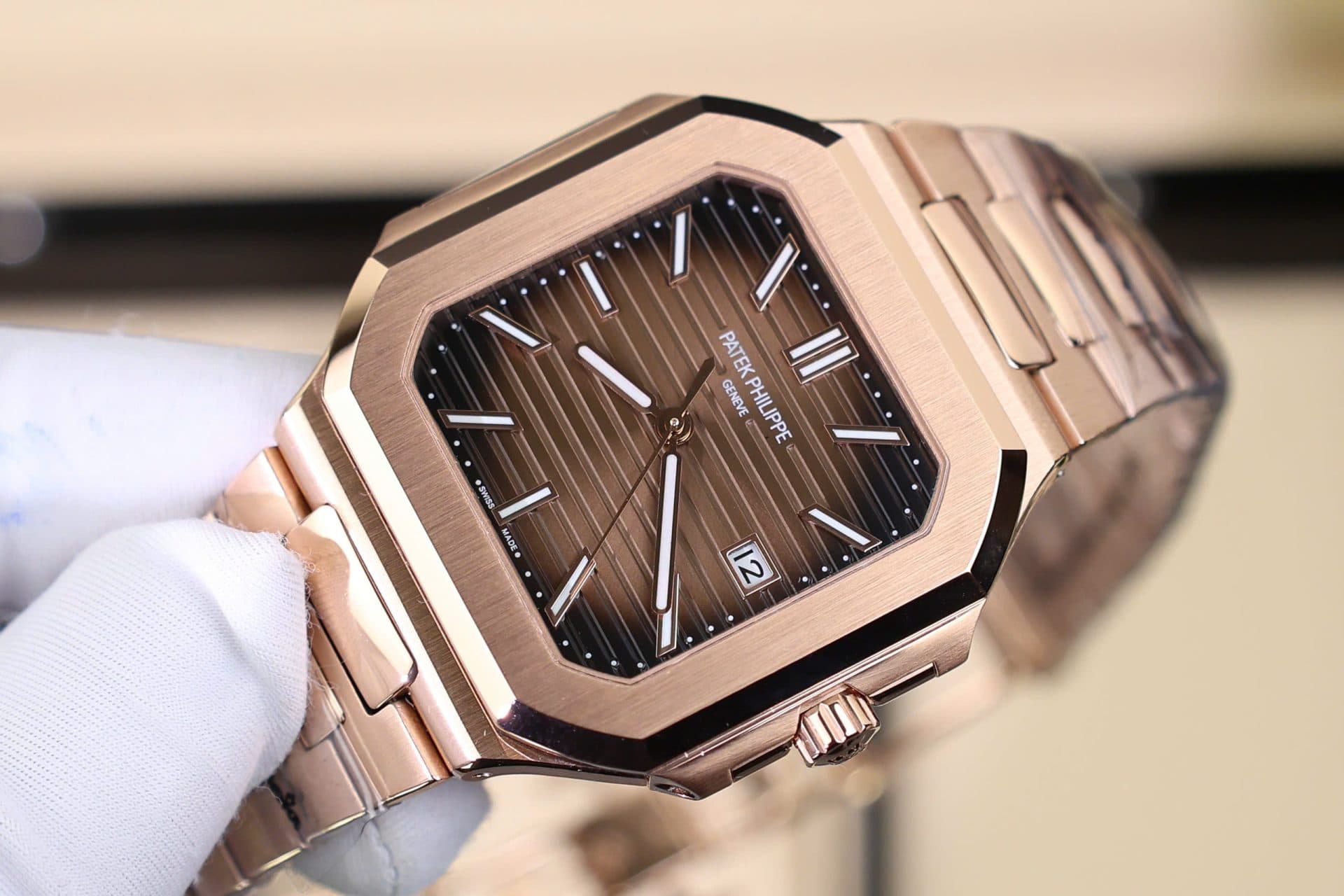 Dong-Ho-Patek-Philippe-Cubitus-5821-Rep-11-Ma-Vang-Hong-Mat-Chocolate-9-1