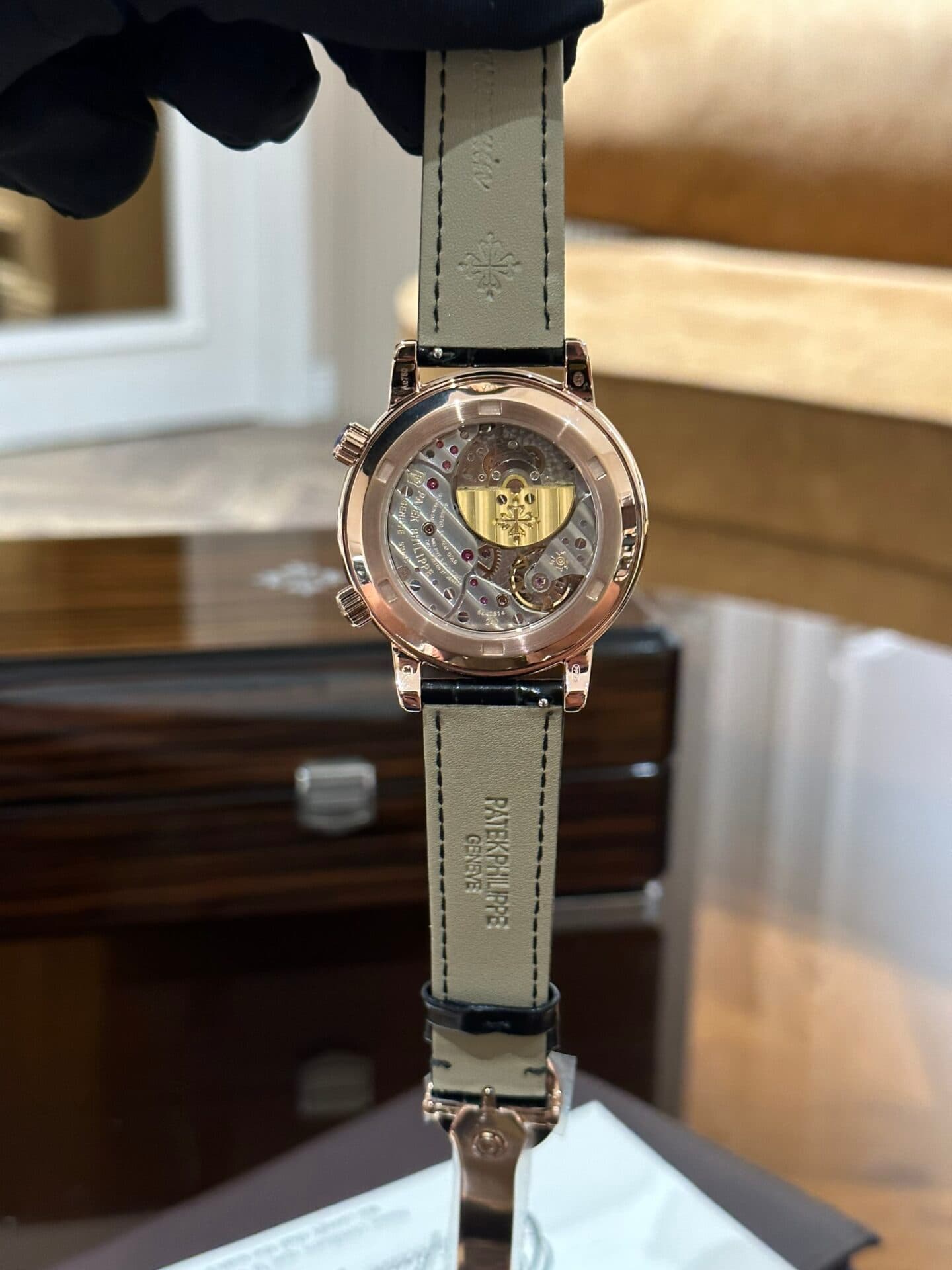 Dong-Ho-Patek-Philippe-Grand-Complications-6102-Replica-11-Mau-Den-6-1