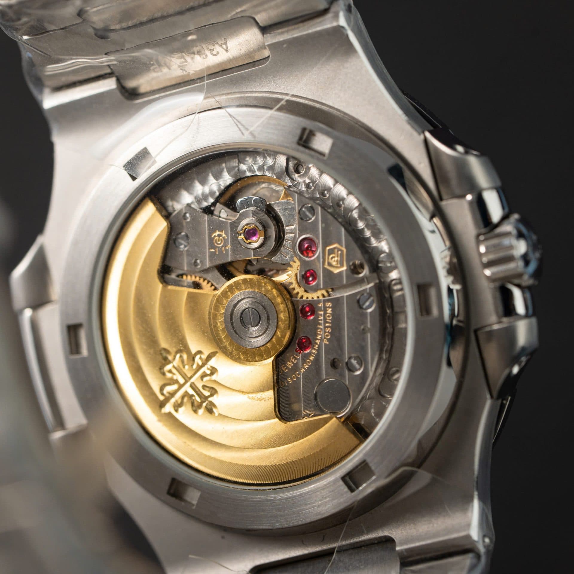Dong-Ho-Patek-Philippe-Nautilus-5711-Tiffany-Co-Nha-May-3K-Rep-11-7-1