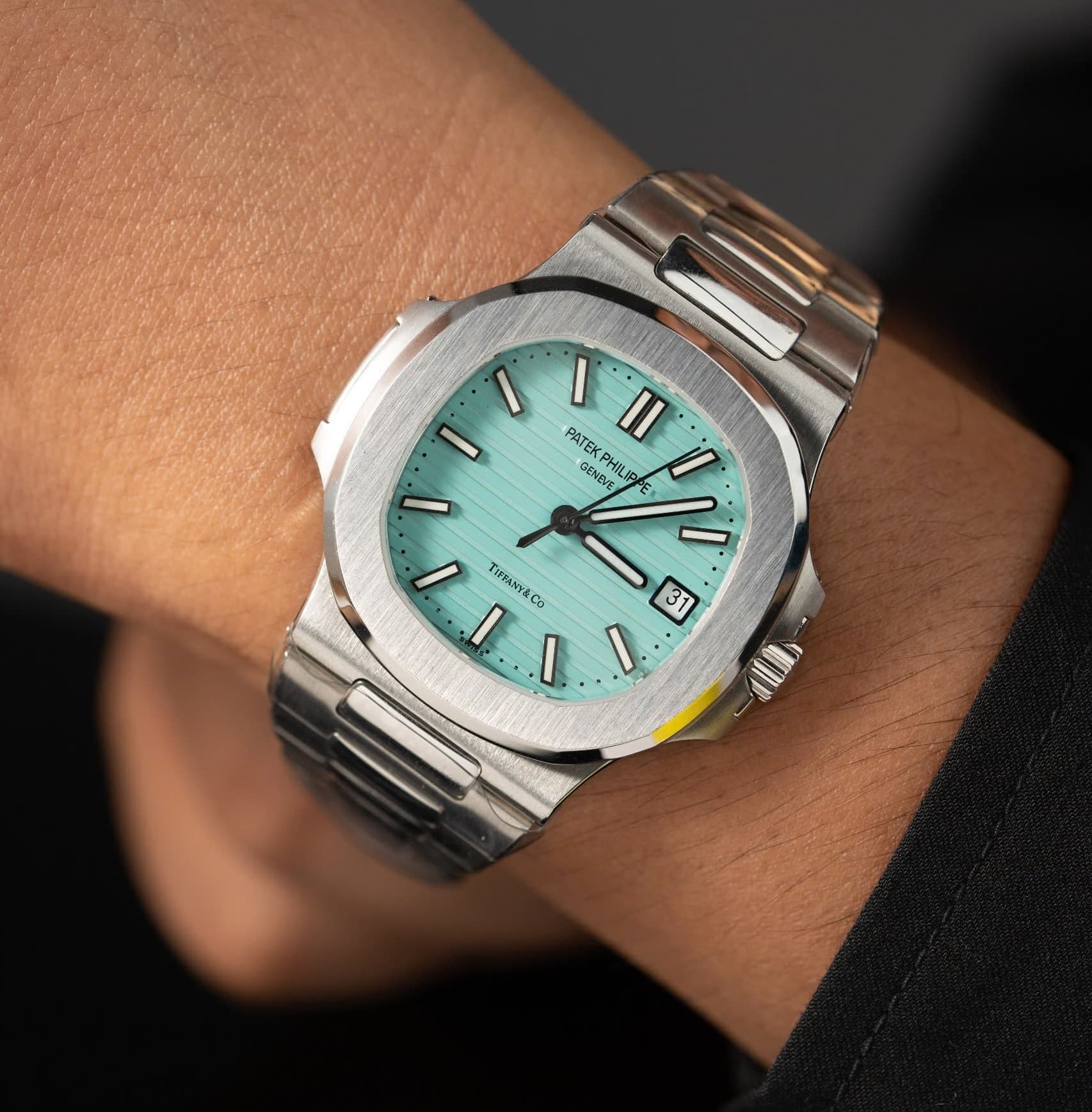 Dong-Ho-Patek-Philippe-Nautilus-5711-Tiffany-Co-Nha-May-3K-Rep-11-9-1