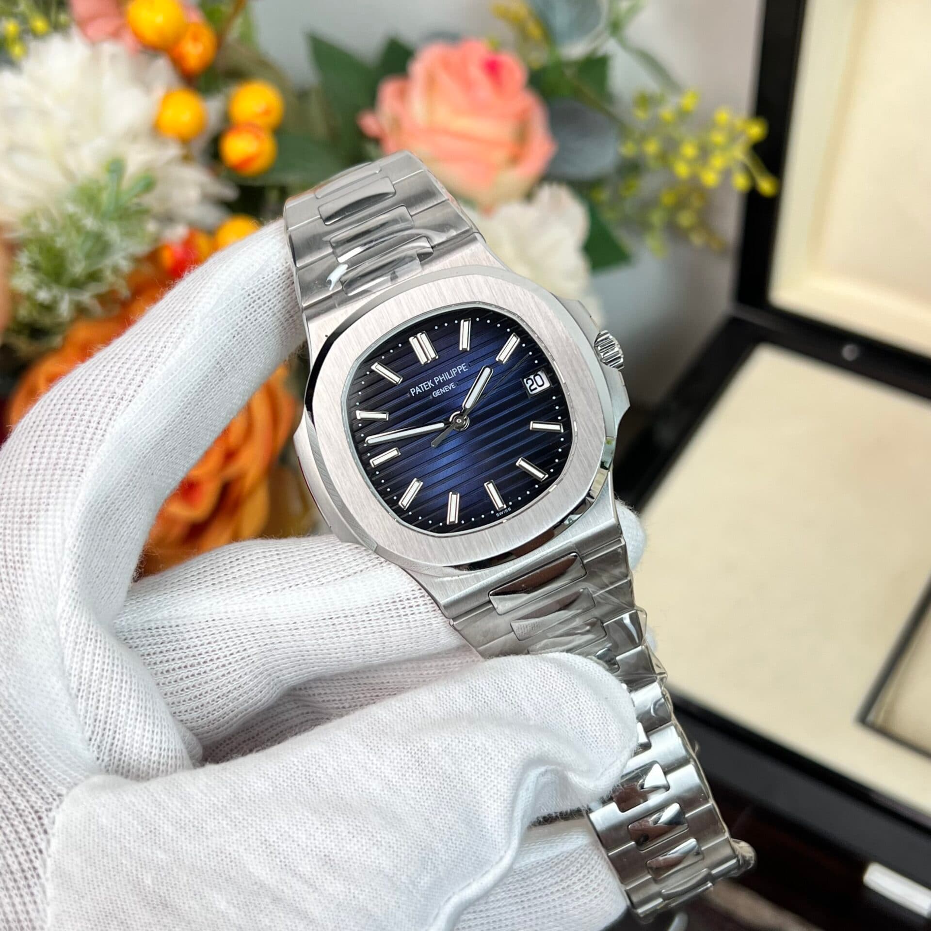 Dong-Ho-Patek-Philippe-Nautilus-5711-Tinh-Chinh-Full-Like-Auth-40mm-2-1
