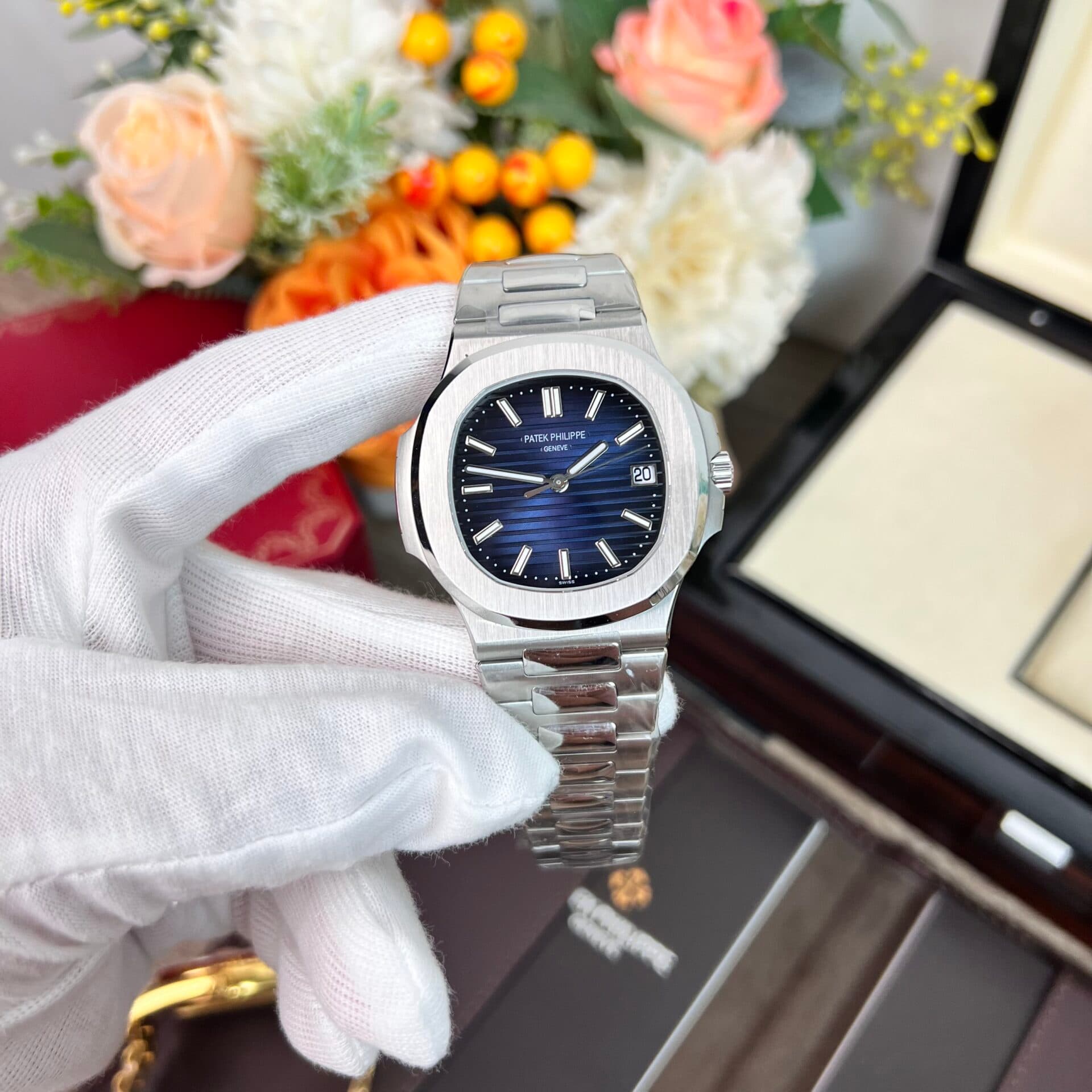 Dong-Ho-Patek-Philippe-Nautilus-5711-Tinh-Chinh-Full-Like-Auth-40mm-6-1