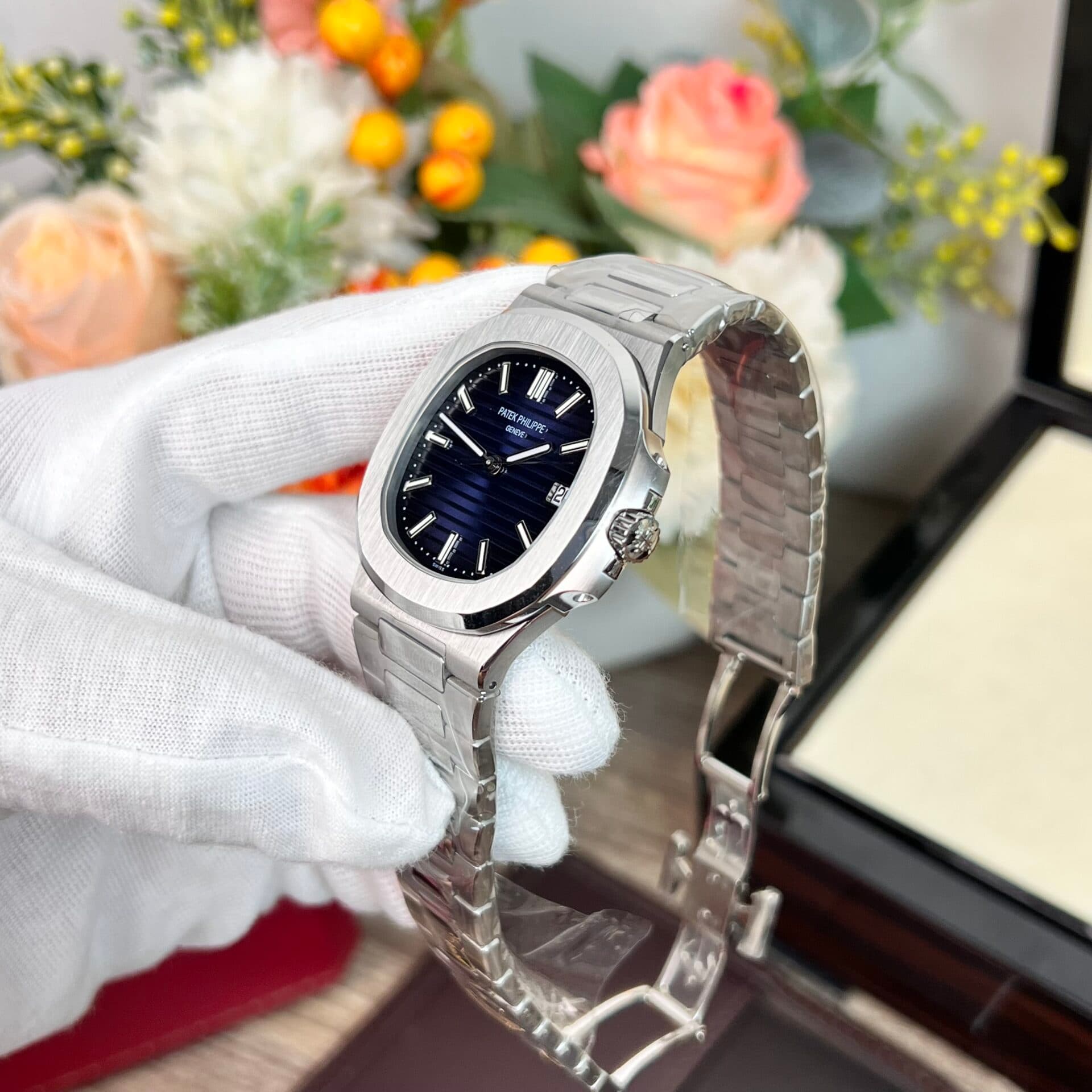 Dong-Ho-Patek-Philippe-Nautilus-5711-Tinh-Chinh-Full-Like-Auth-40mm-7-1