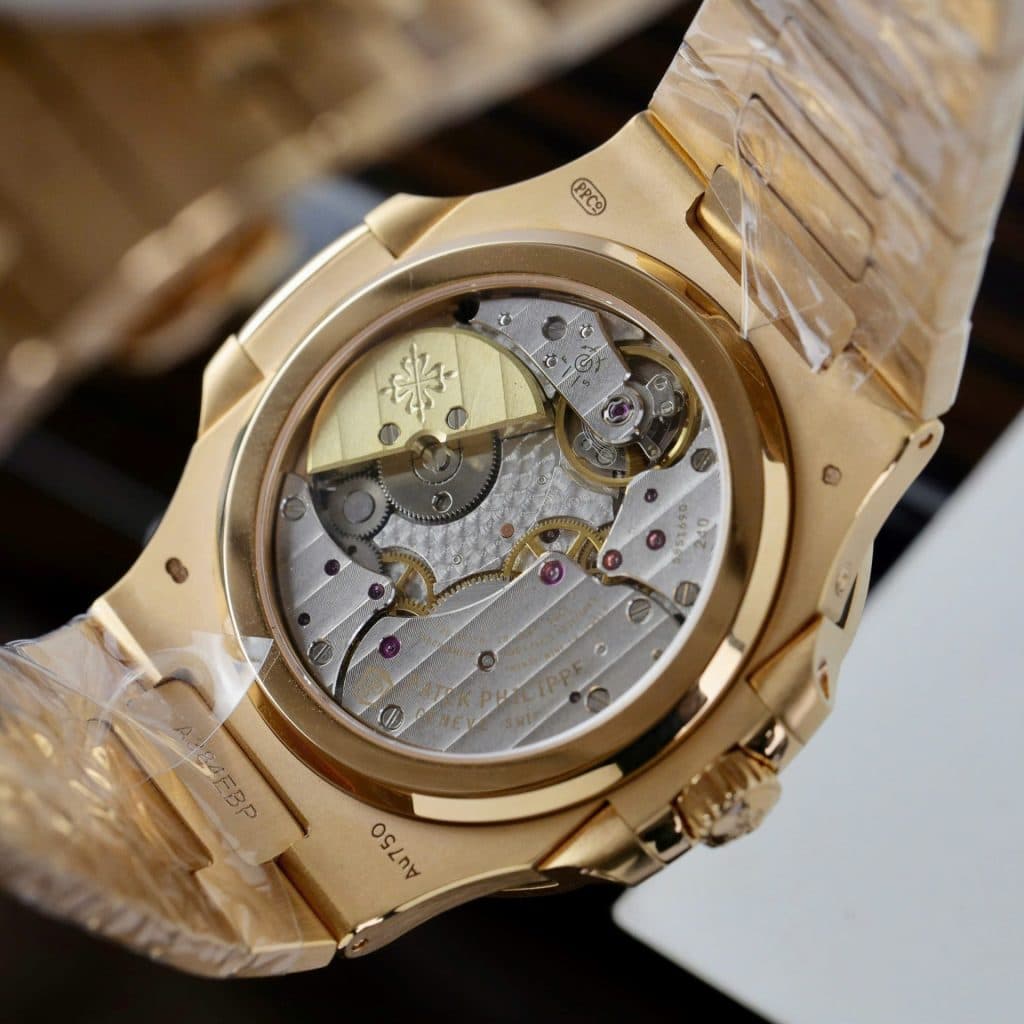 Dong-Ho-Patek-Philippe-Nautilus-5724R-Mat-Xam-Replica-11-Boc-Vang-Dinh-Kim-Cuong-Moissanite-Baguette-PPF-40mm-4-1
