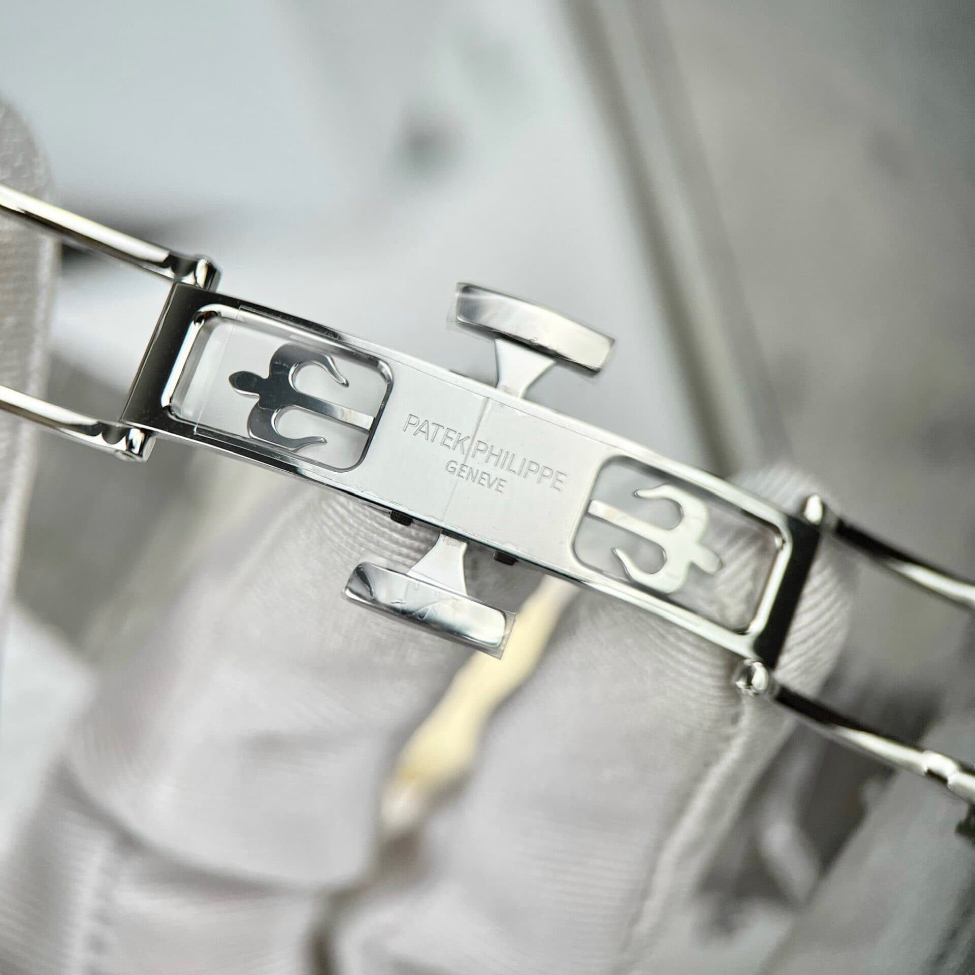 Dong-Ho-Patek-Philippe-Nautilus-5811-Replica-11-Nha-May-3K-2-1