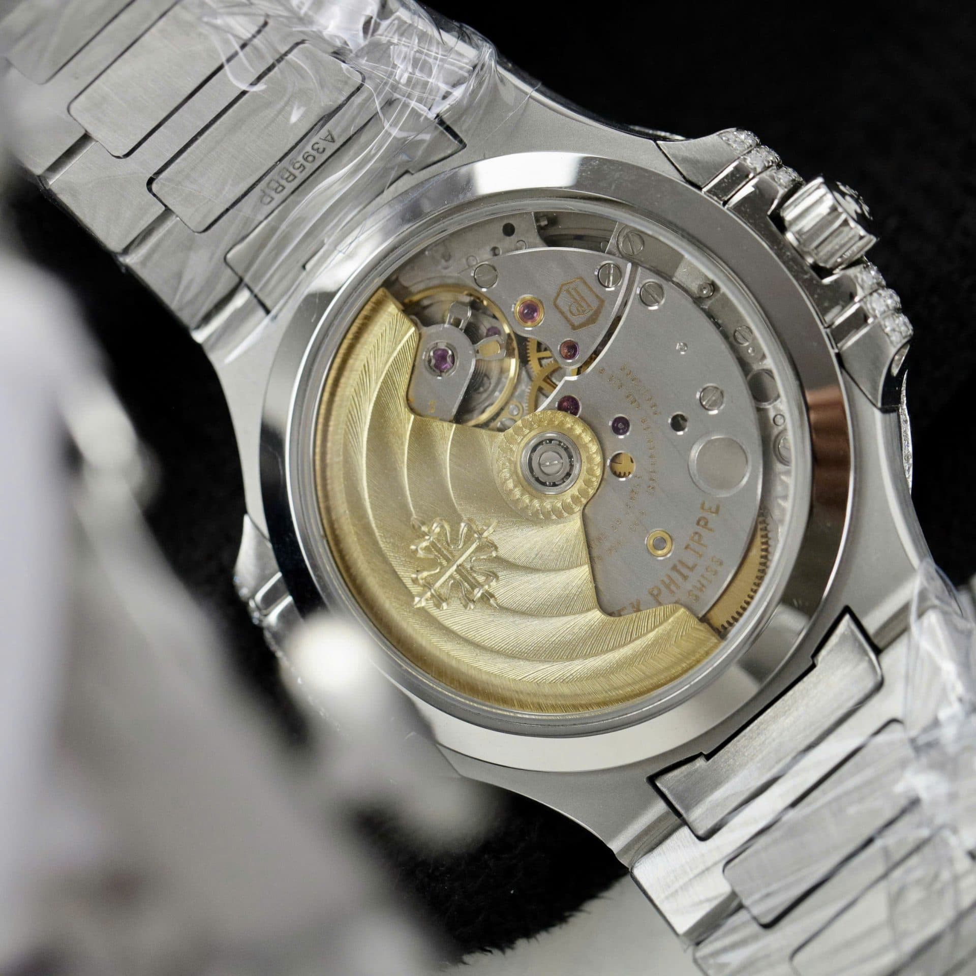 Dong-Ho-Patek-Philippe-Nautilus-7118-Che-Tac-Full-Moissanite-Hong-Kong-9-1