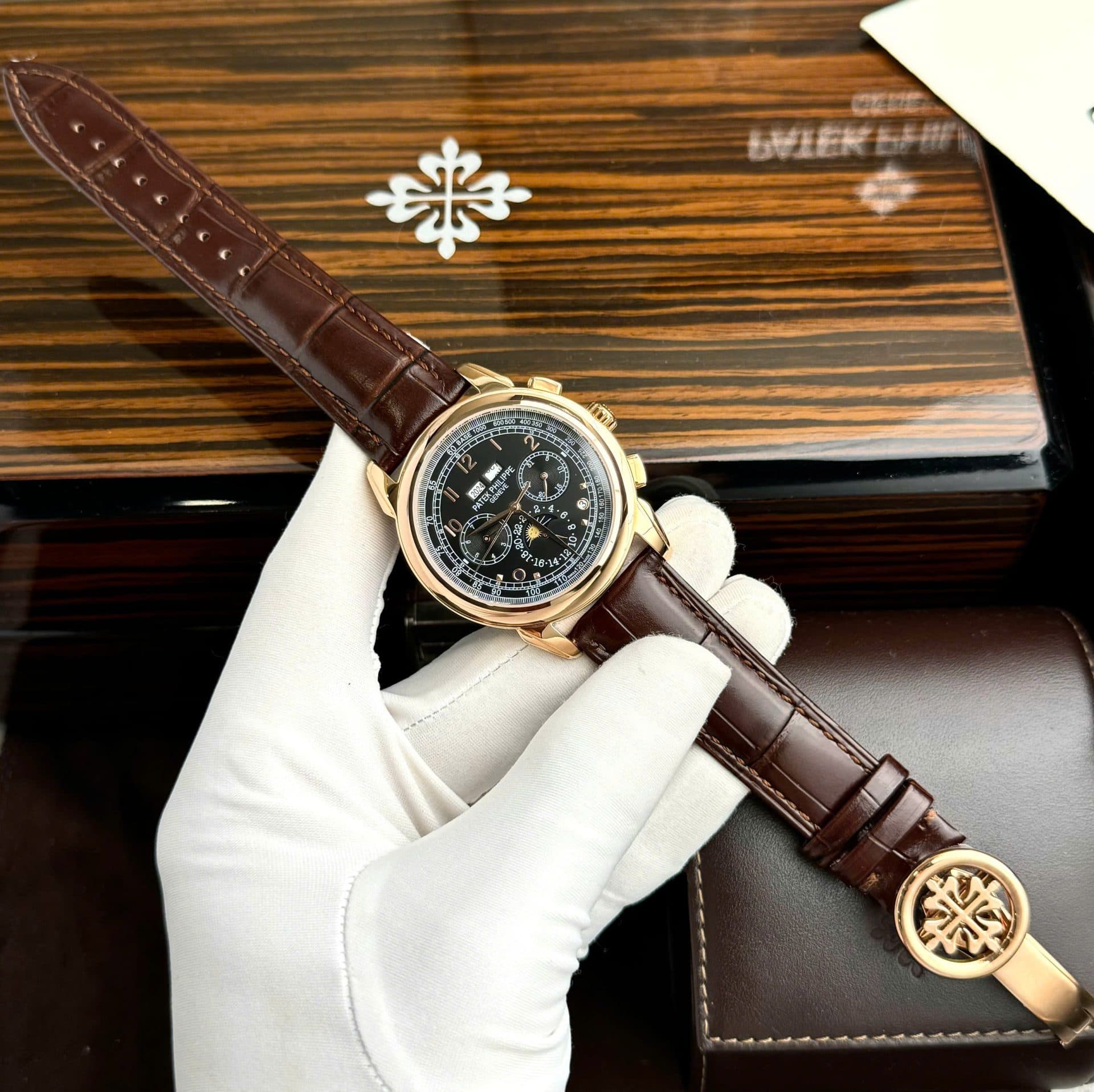 Dong-Ho-Patek-Philippe-Perpetal-Calendar-5270-Fake-11-Nam-Day-Da-41mm-6-1