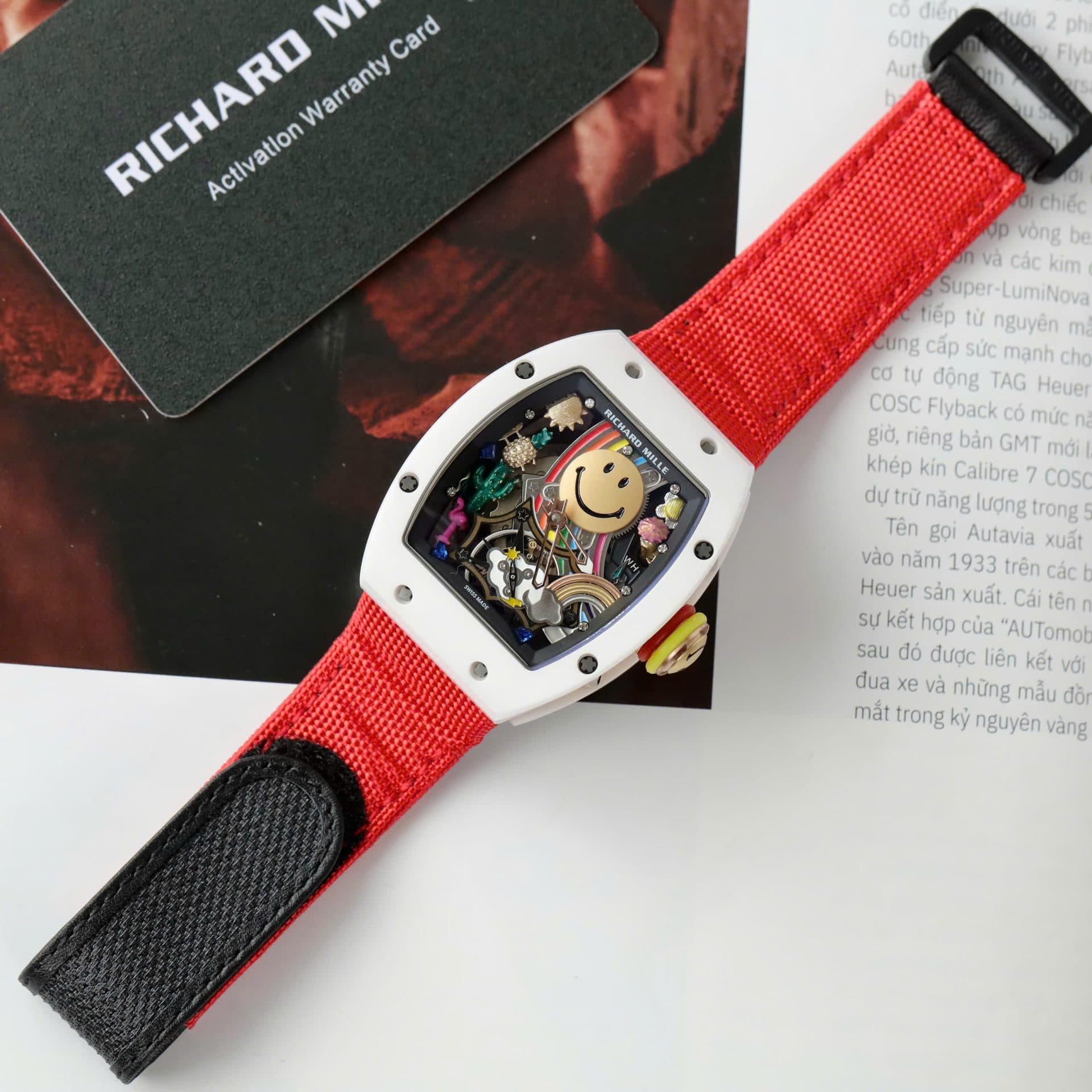 Dong-Ho-Richard-Mille-Clone-11-RM88-Smiley-Vo-Gom-Trang-Day-Vai-Nato-42mm-6-1