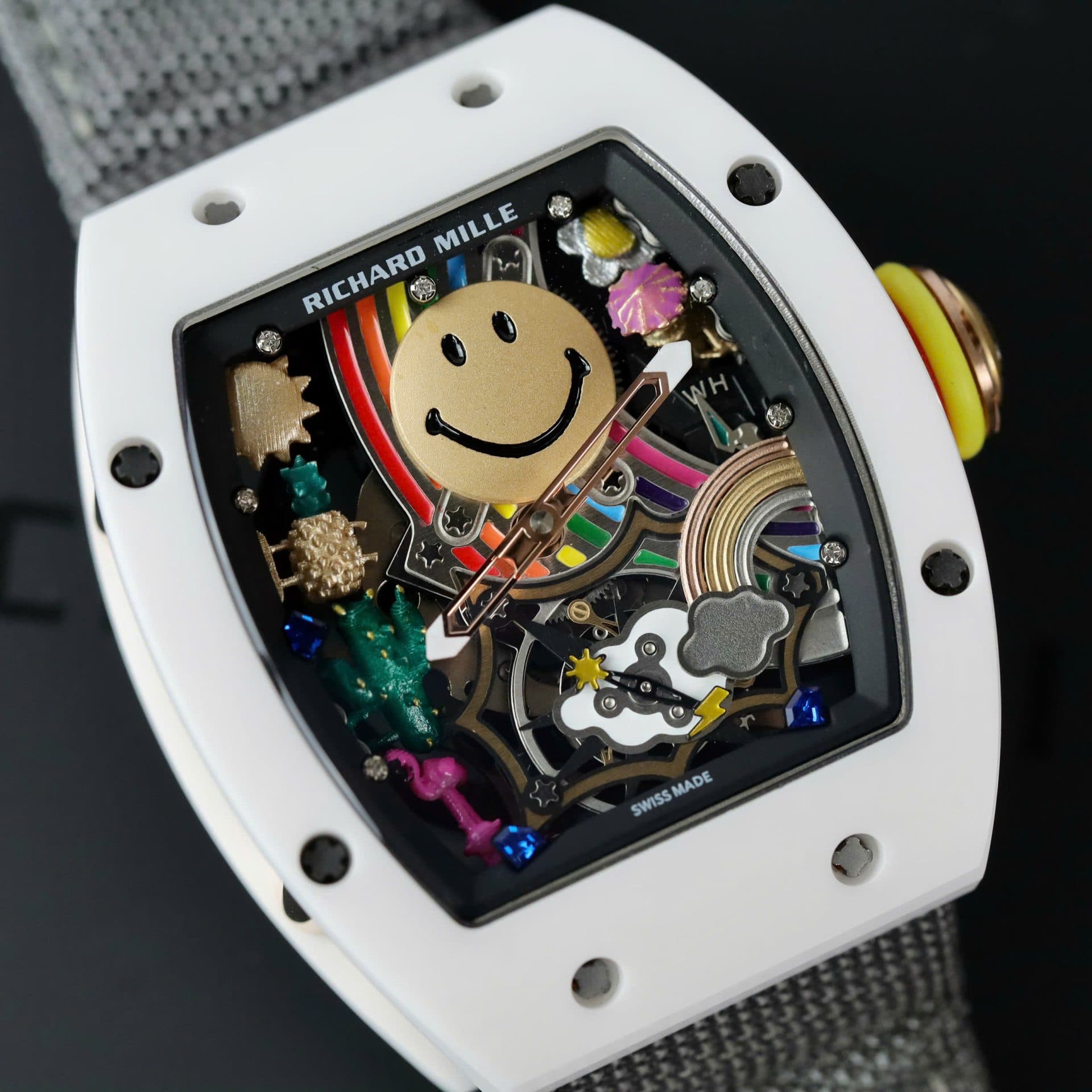 Dong-Ho-Richard-Mille-Fake-11-RM88-Smiley-Day-Vai-Nato-Mau-Xam-42mm-6-1
