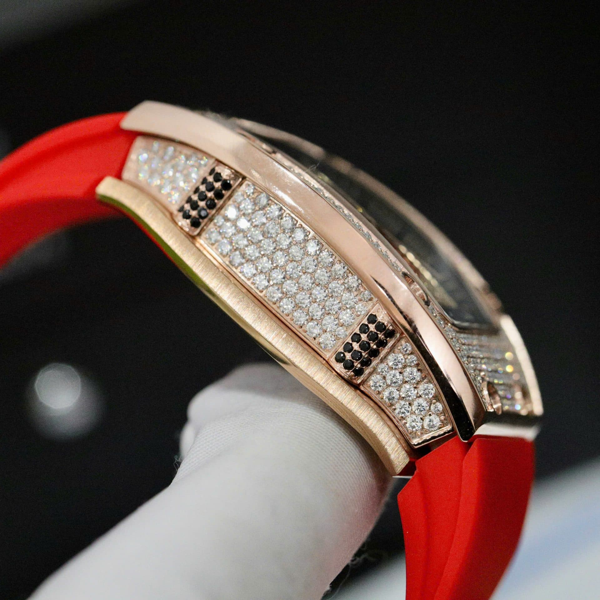 Dong-Ho-Richard-Mille-RM007-Che-Tac-Dinh-Kim-Cuong-Moissanite-Mau-Do-36mm-9-1
