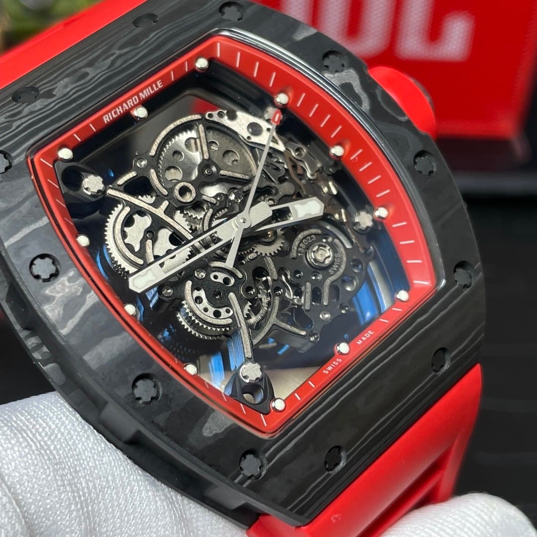 Dong-Ho-Richard-Mille-RM055-Carbon-NTPT-Rep-11-BBR-Mau-Do-45mm-8-1