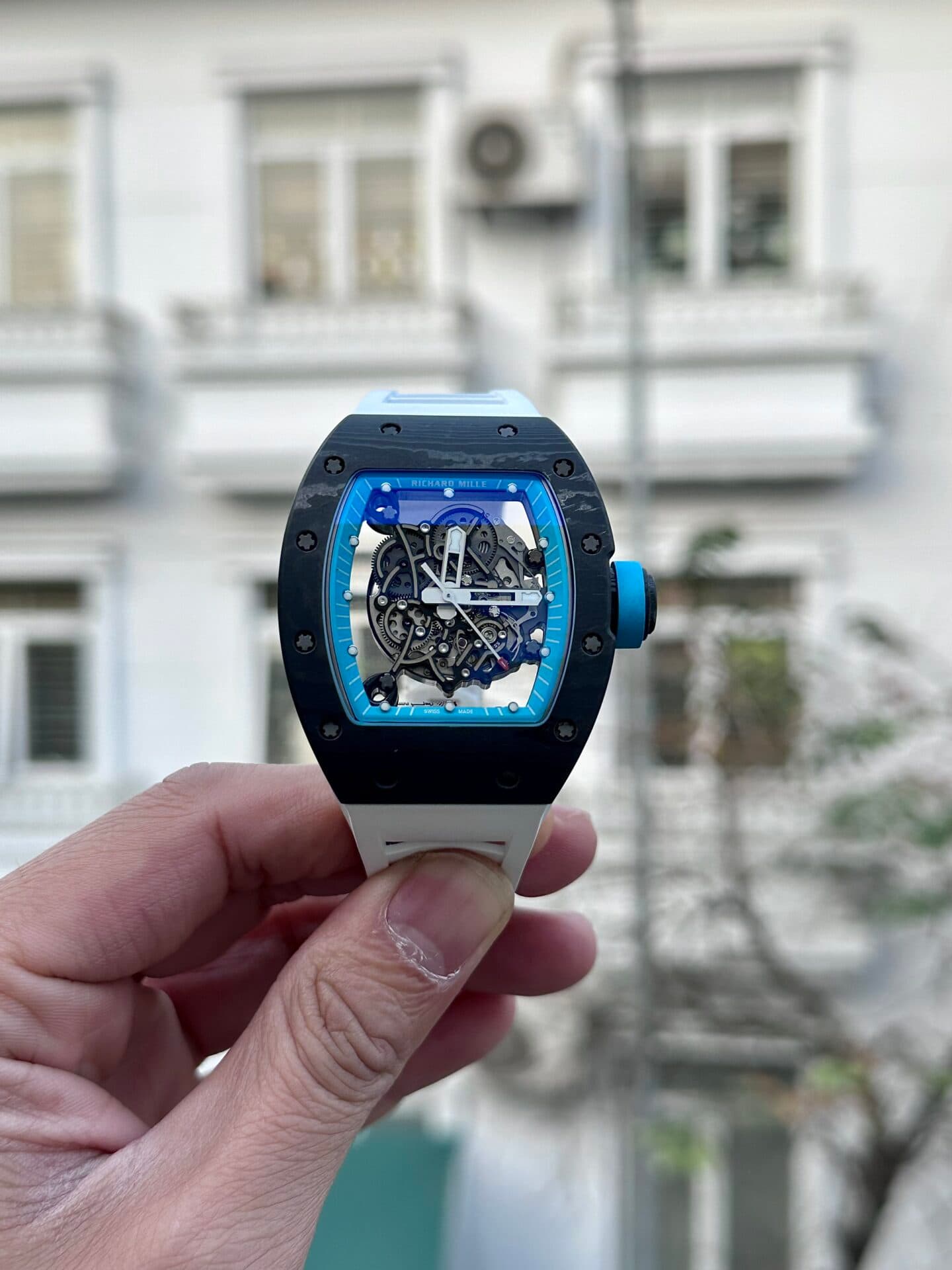 Dong-Ho-Richard-Mille-RM055-Full-Carbon-Day-Cao-Su-Trang-BBR-45mm-4-1