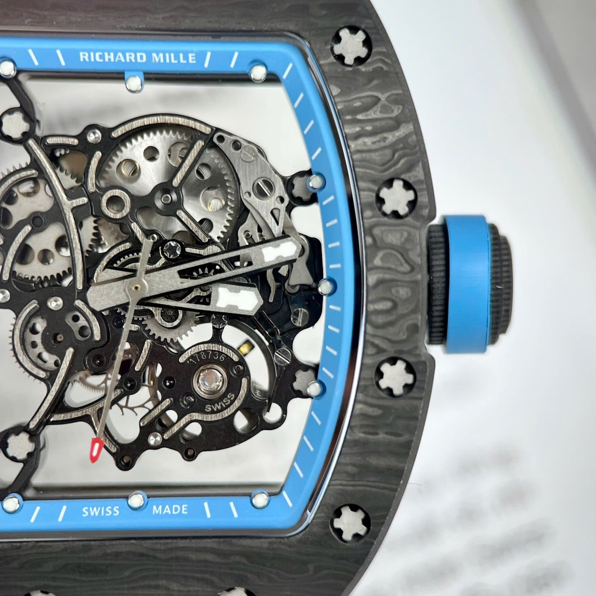 Dong-Ho-Richard-Mille-RM055-Replica-11-Vo-Full-Carbon-Day-Cao-Su-45mm-4-1